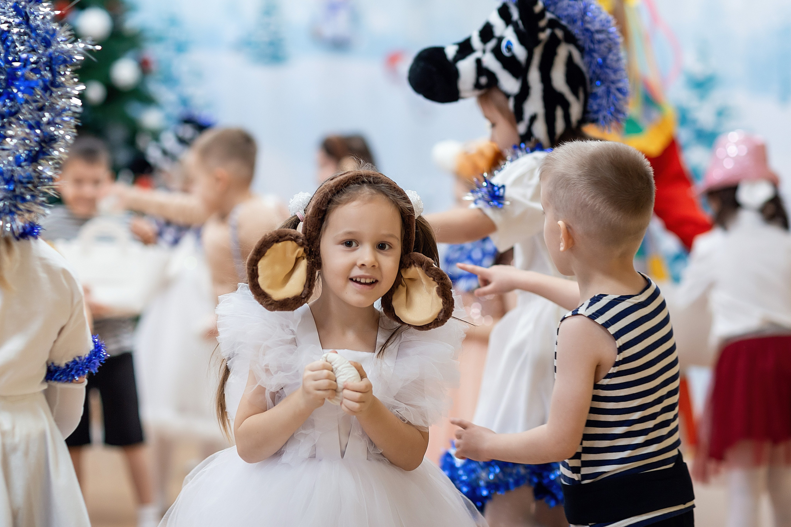 Утренник_"Веселый балаганчик» 2024. Семейный фотограф в Санкт-Петербурге