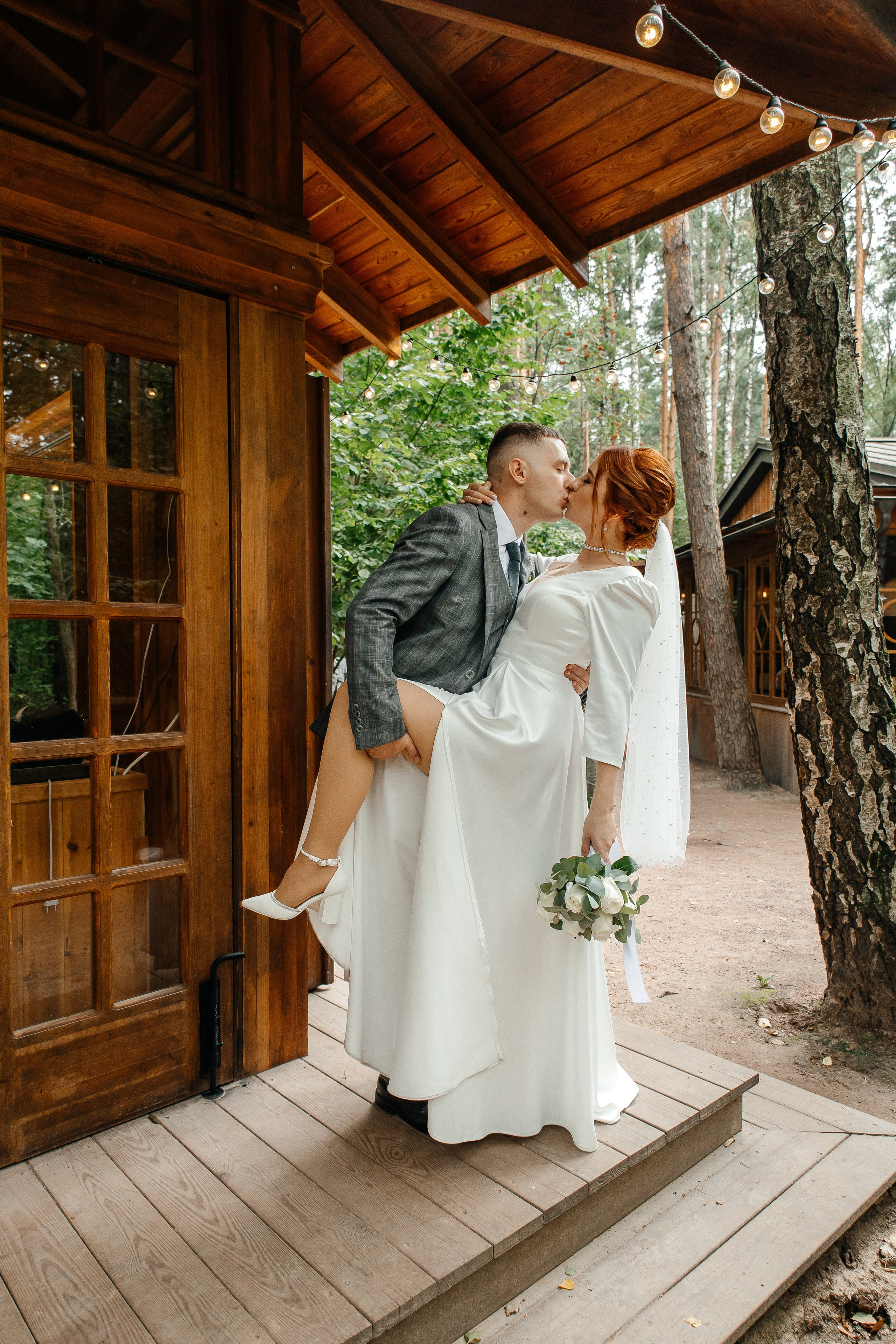 Свадебная прогулка. Контент и свадебный фотограф в Одинцово и Москве. Вакульчик Екатерина