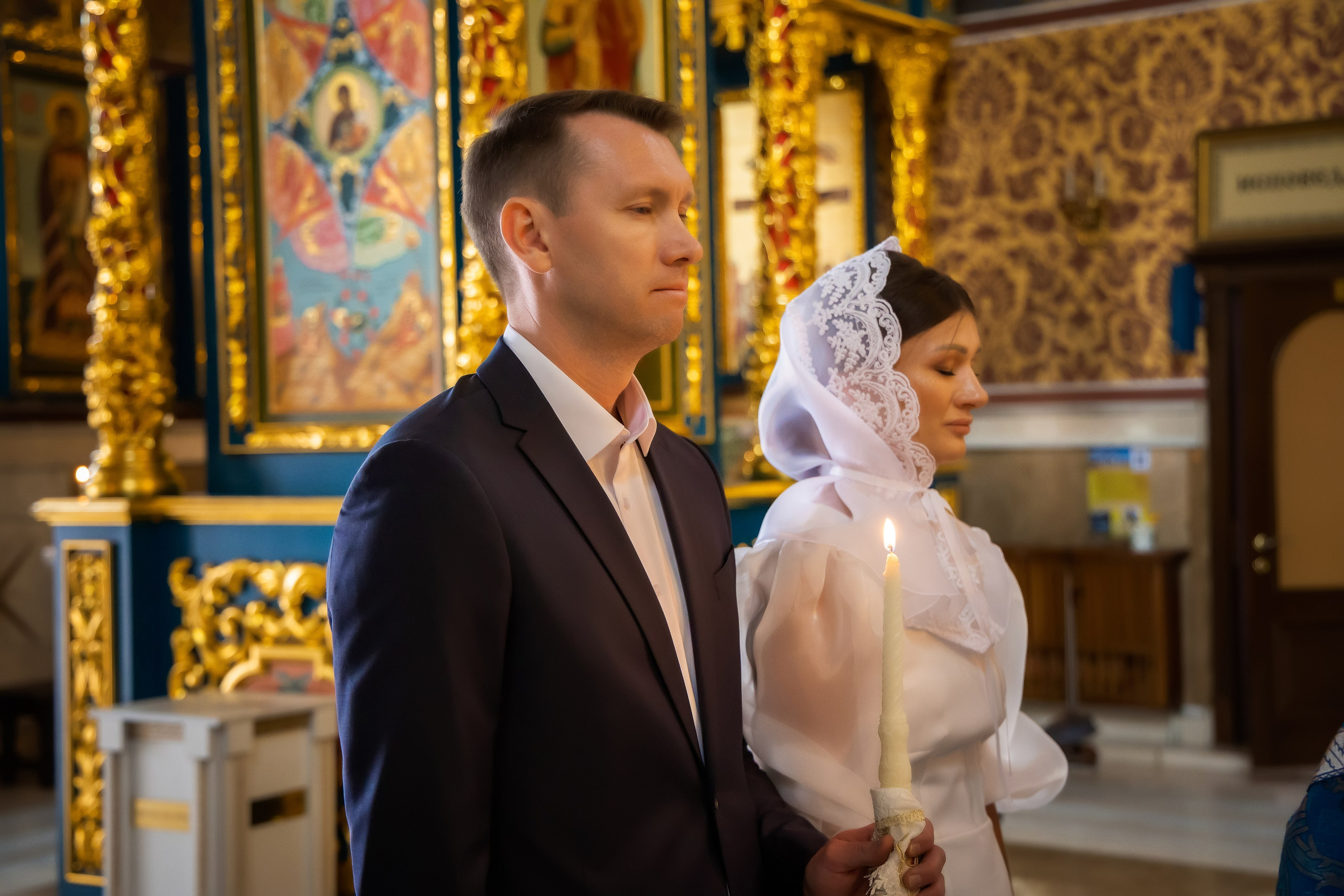 В Храме. Семейный и Свадебный фотограф в Астане Александр Астапов