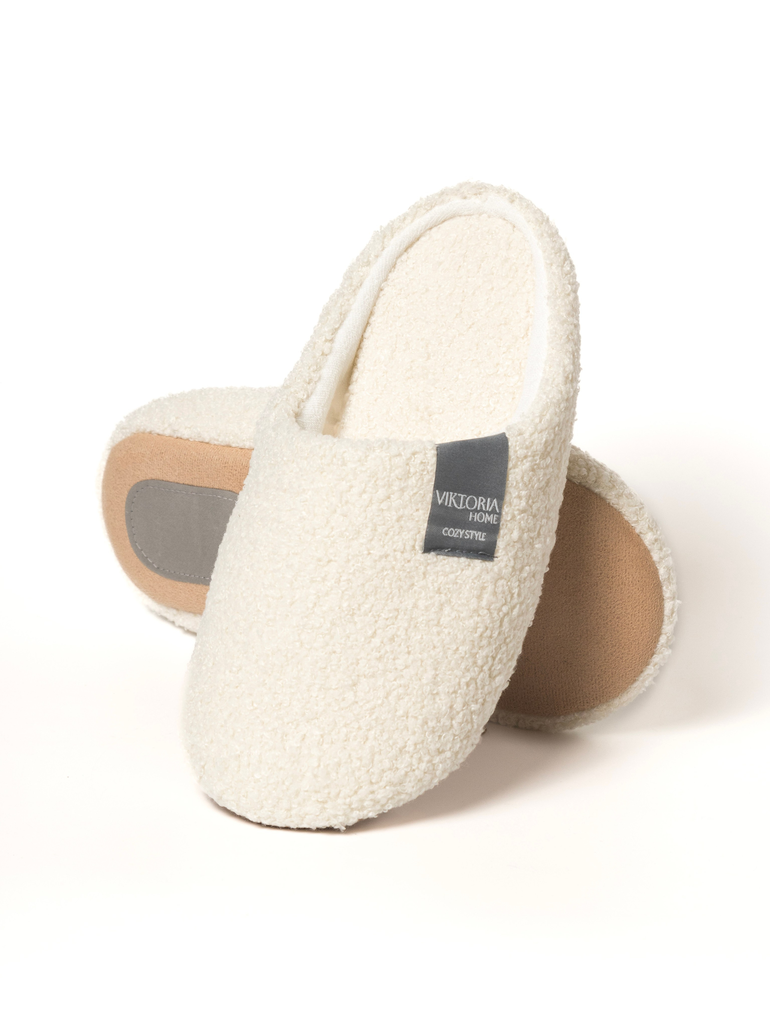 Тапочки. Фотостудия для Wildberries Ozon