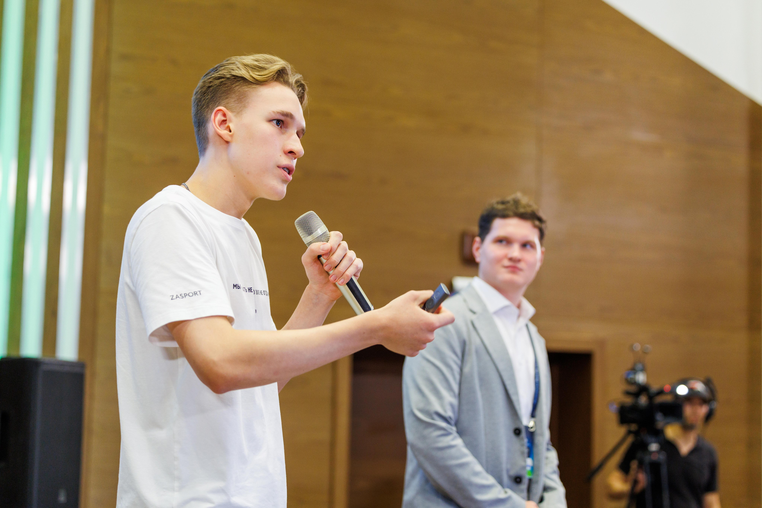 Demo Day Сбер. Профессиональный репортажный фотограф