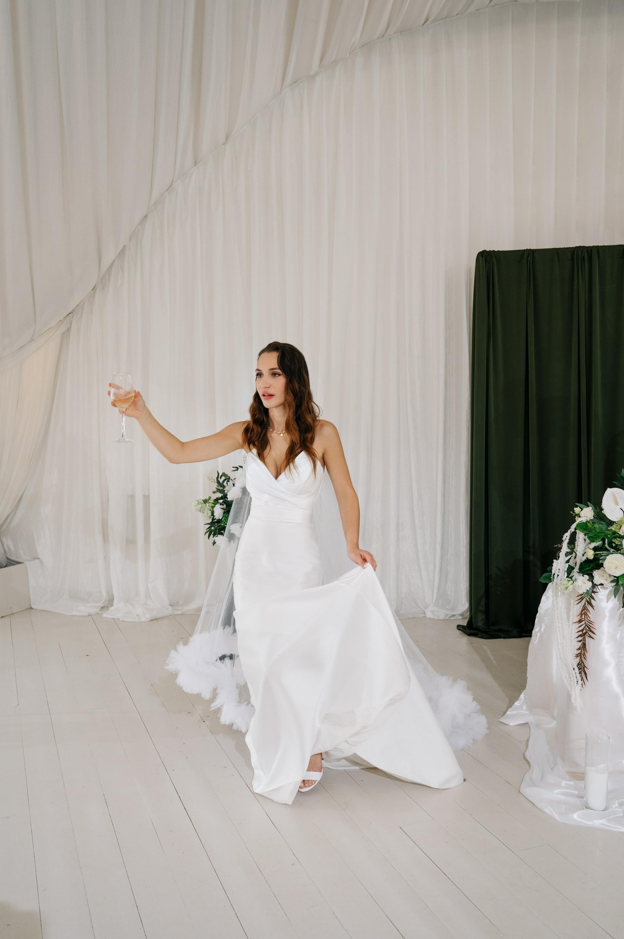 Свадьба в Гребнево в Трубецком. Свадебный и семейный фотограф Виктория Носачёва. Щелково, Москва и МО