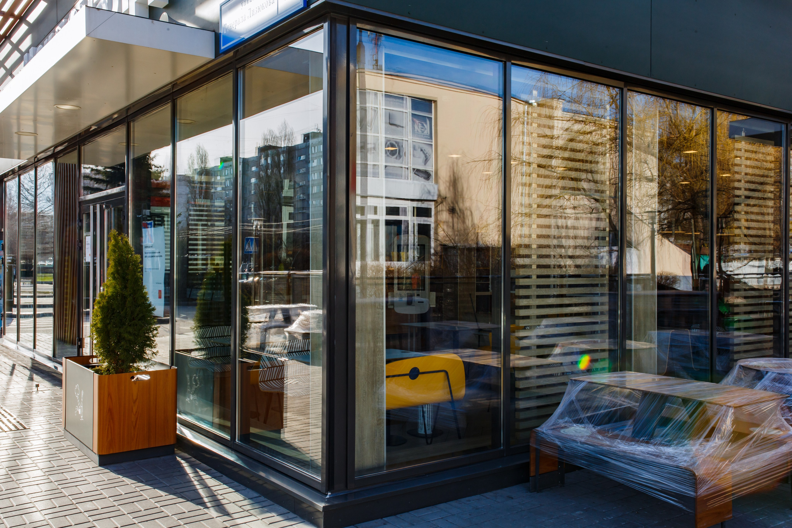 АО «Рубль», остекления зданий. Фотограф в Воронеже Иван Самодуров