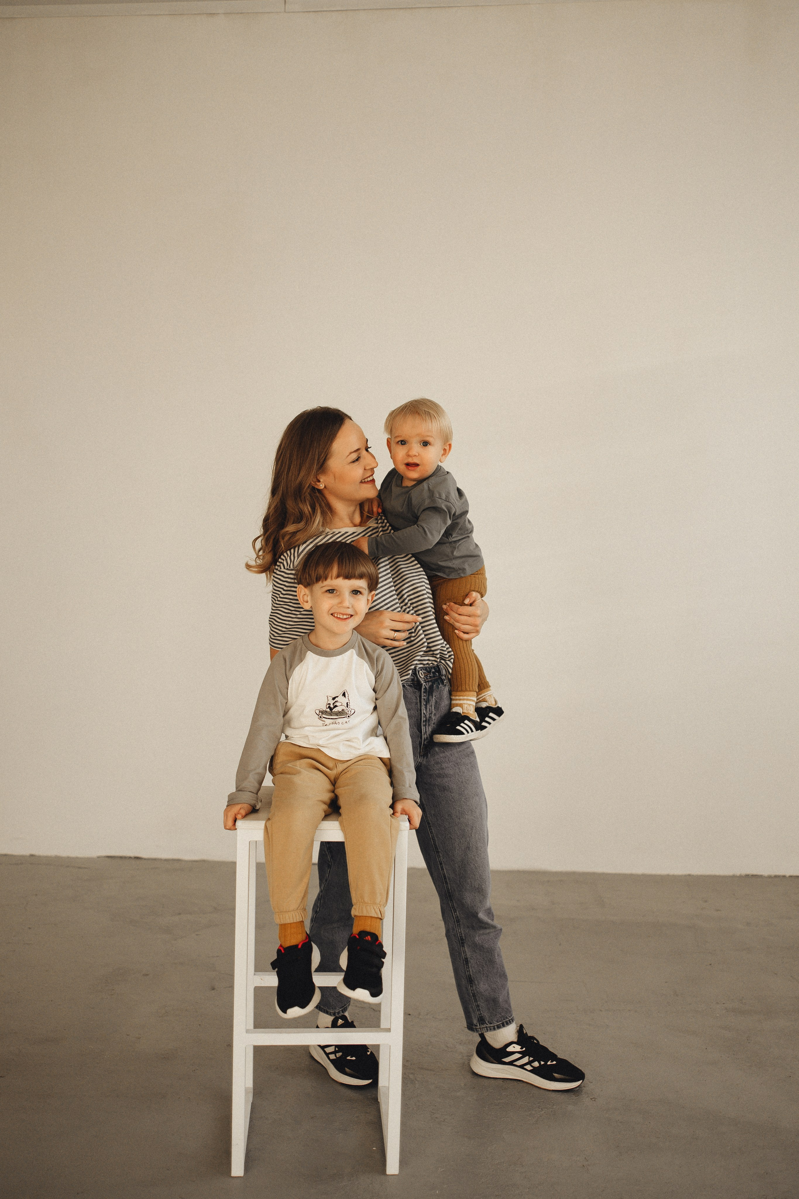 Семейная история в студии. Семейный и детский фотограф, таганрог, ростов-на-дону