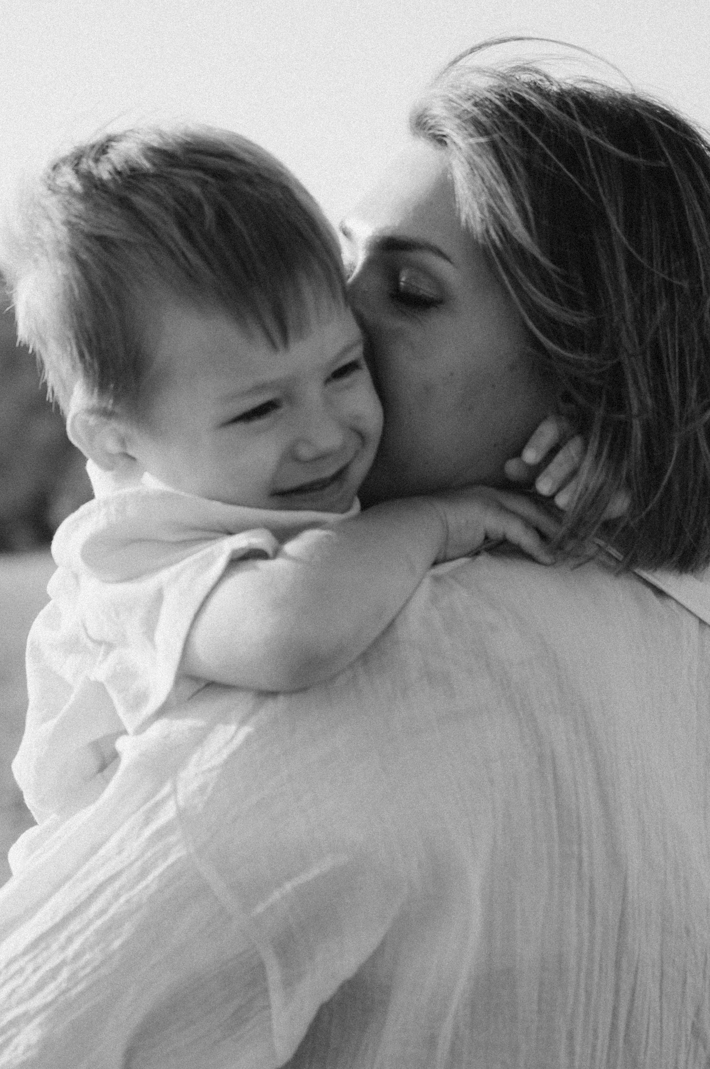Алина. Профессиональный фотограф беременности в СПБ. Стильные фотосессии беременности в стиле минимализм и классическая фотография