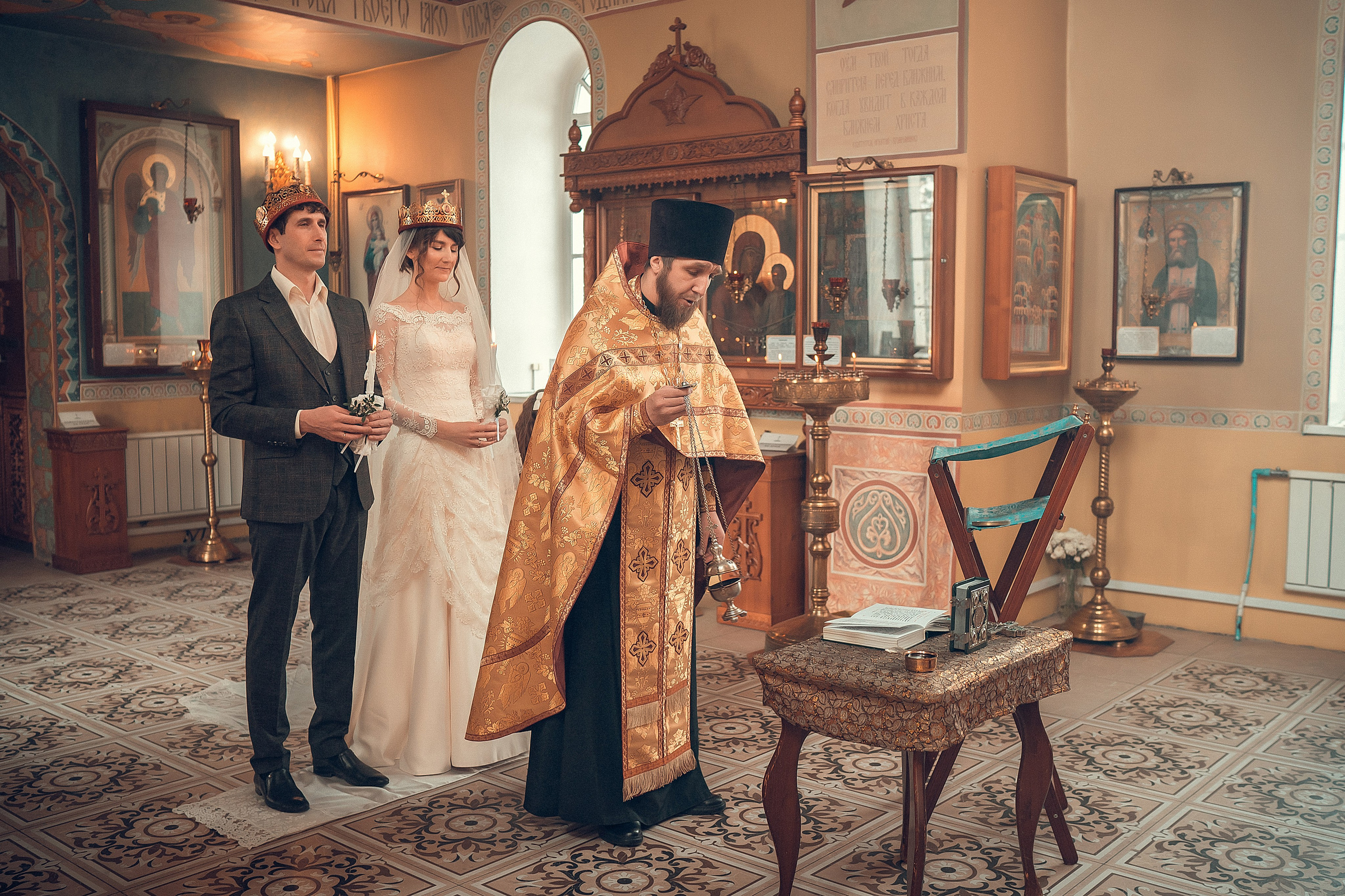 Таинство Венчания Красноярск. Фотограф на Крещение и Венчание в Красноярске Рамазанова Юлия