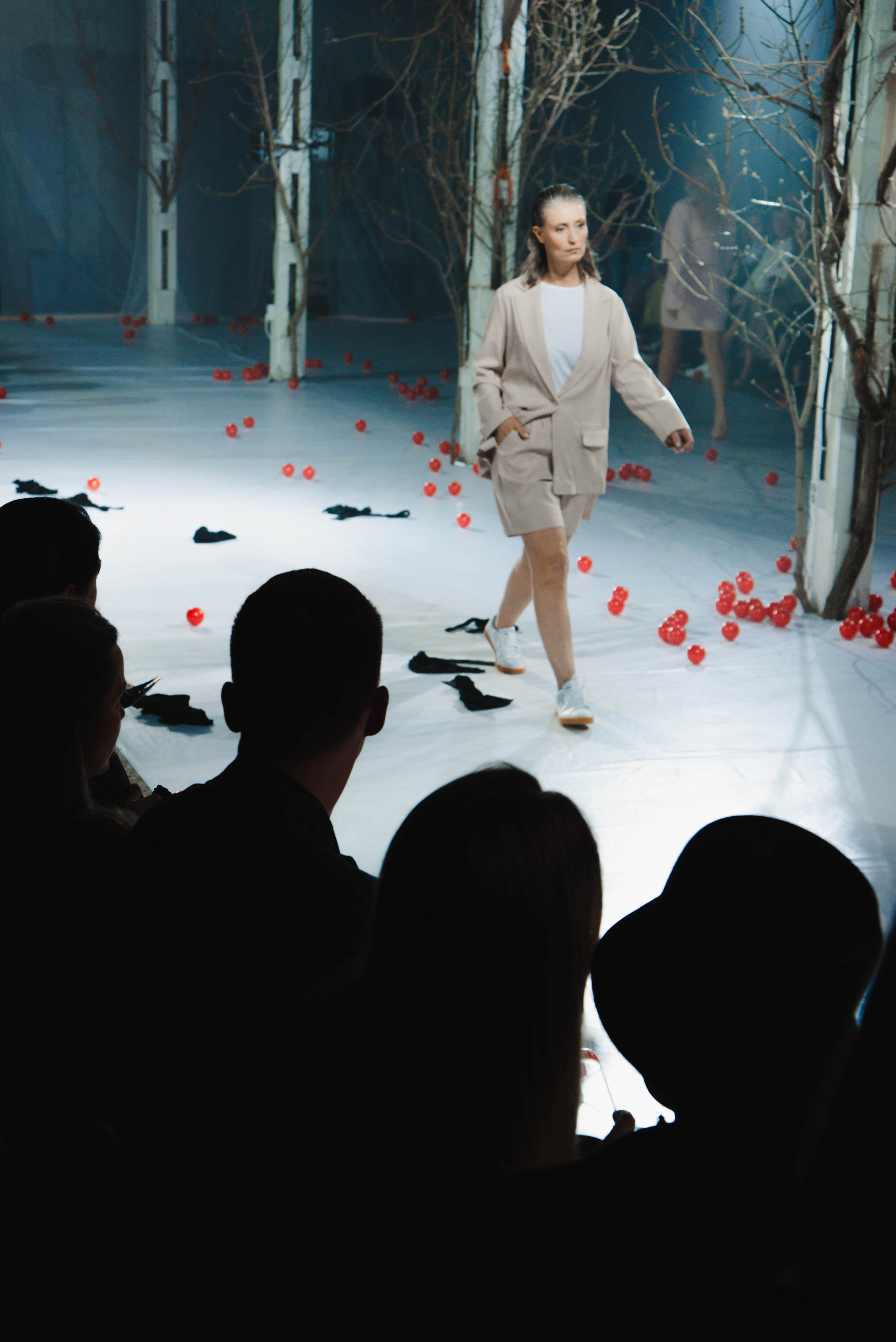 Показ «Красный Шум». Ксения Glossa. Портретный и репортажный фотограф в Самаре