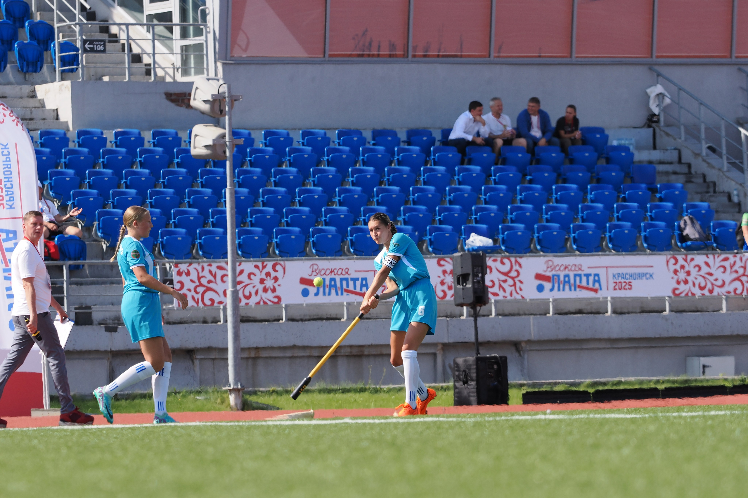 Всероссийские соревнования по русской лапте. Репортажный фотограф Алексей Козьмин
