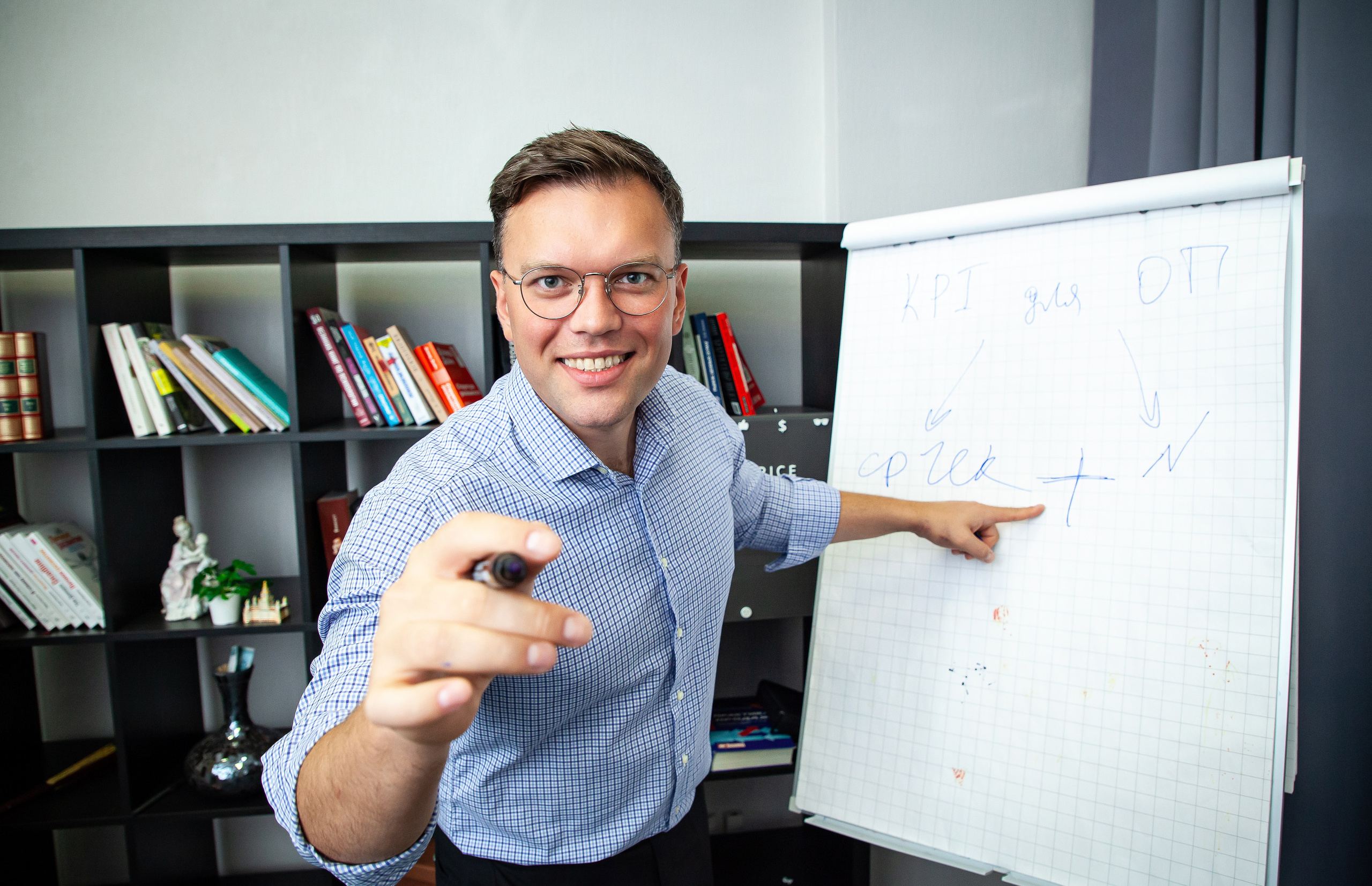 Профессиональные бизнес-портреты в Москве и Московской области. Фотостудия в Москве LUXARTPHOTO