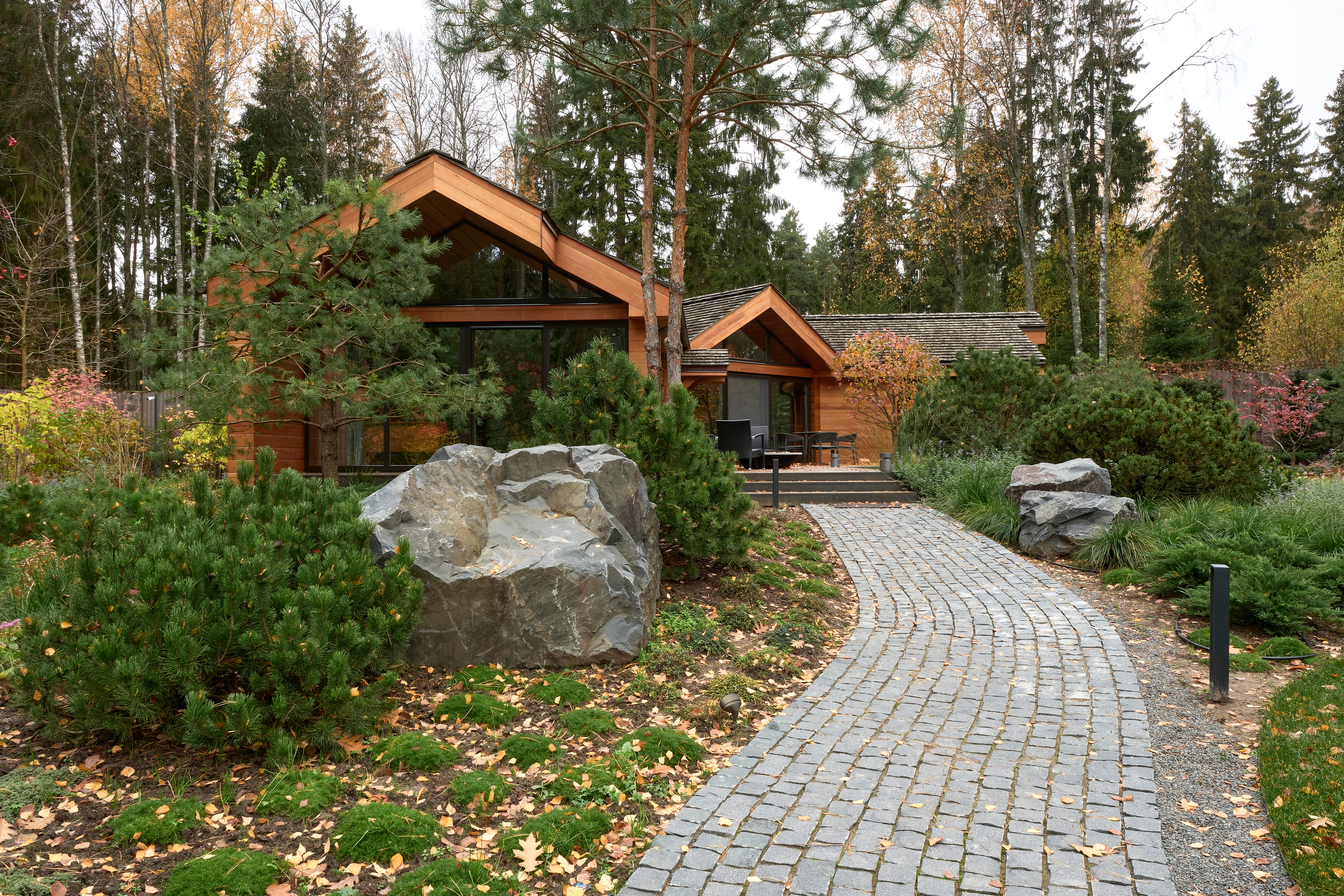 Ландшафтный и интерьерный фотограф Наталья Соловьева. Фотосъемка сада в Репино для ландшафтной студии lburo | interioto