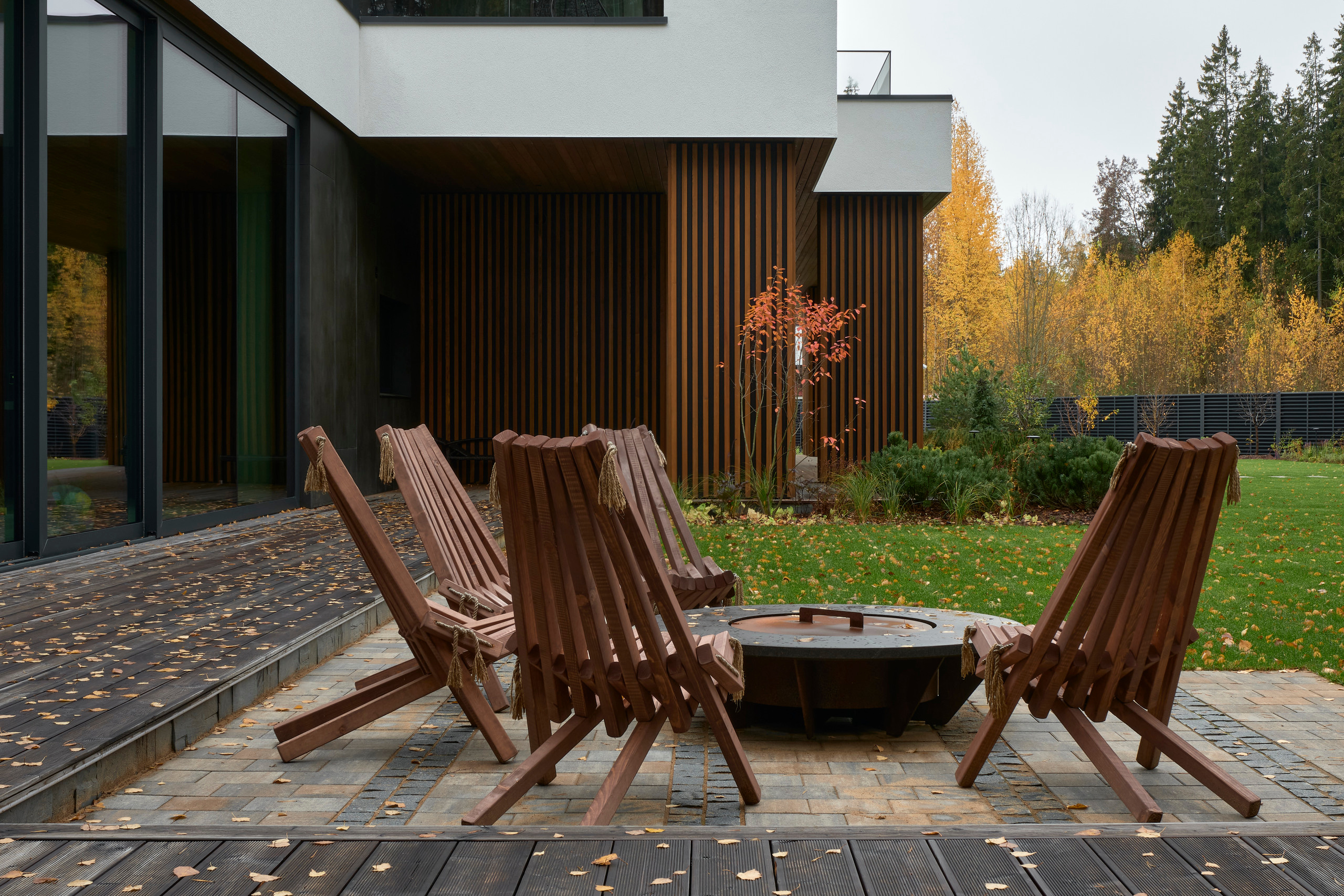 Ландшафтный и интерьерный фотограф Наталья Соловьева. Фотосъемка проекта сада в Курортном районе для ландшафтной студии lburo | interioto