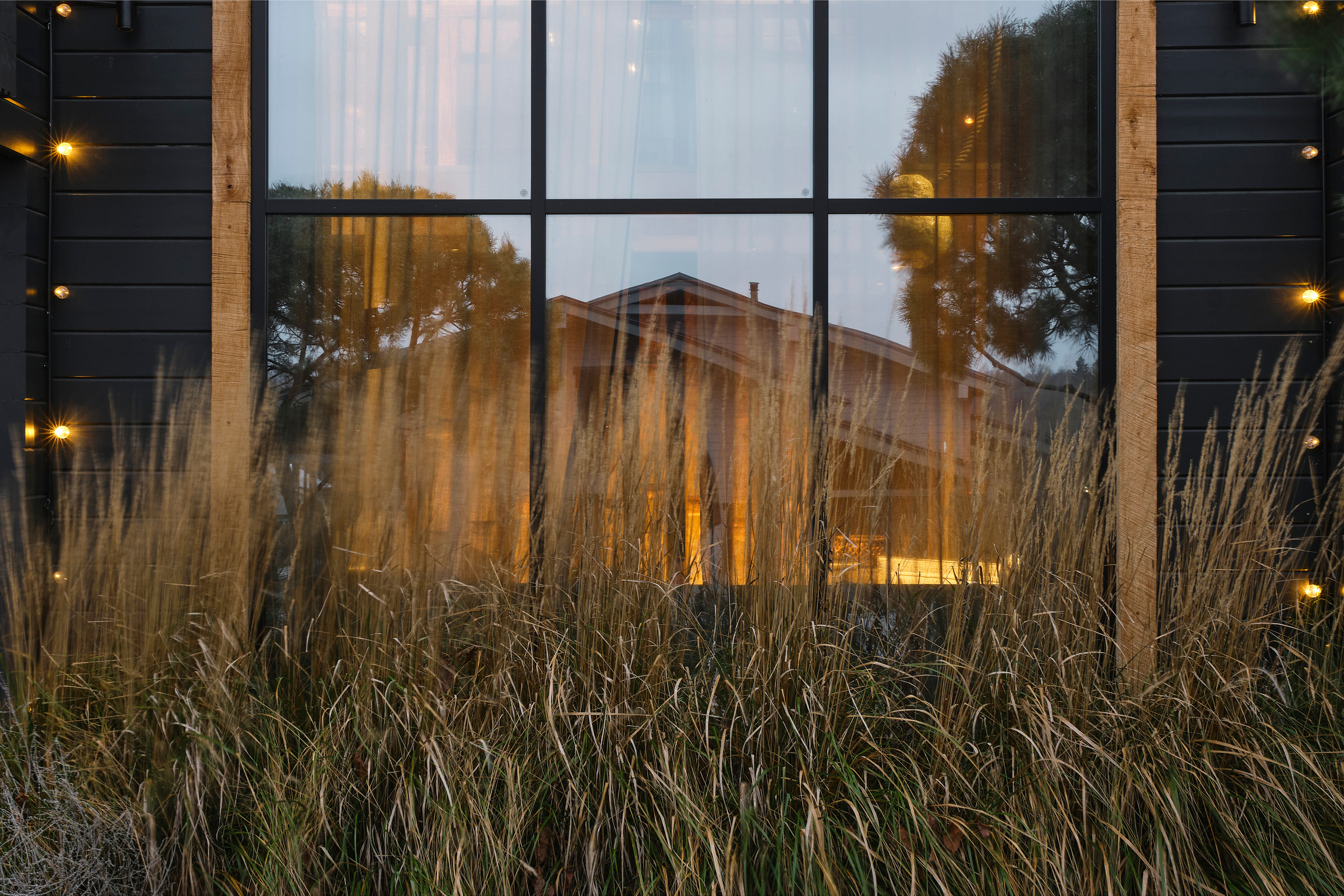 Ландшафтный и интерьерный фотограф Наталья Соловьева. Фотосъемка частного сада Оксаны Пак | interioto