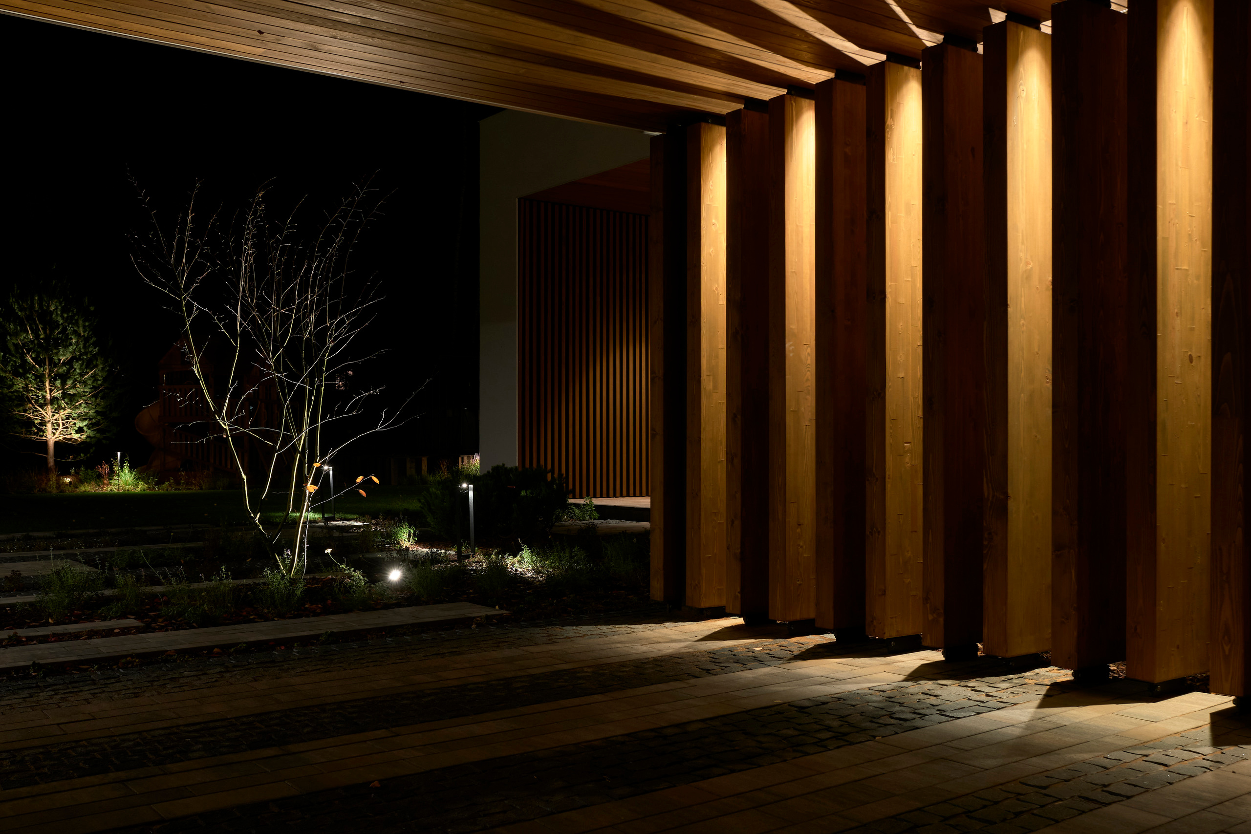 Ландшафтный и интерьерный фотограф Наталья Соловьева. Фотосъемка проекта сада в Курортном районе для ландшафтной студии lburo | interioto