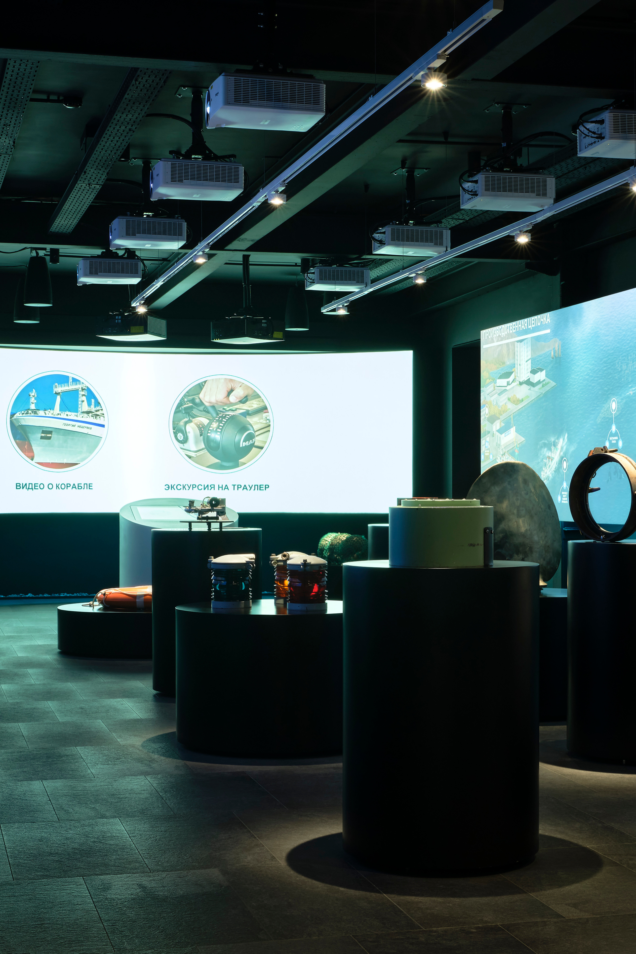 Фотосъемка Музея истории АО Океанрыбфлот. Фотосъемка частных садов и интерьеров | Санкт-Петербург | Москва