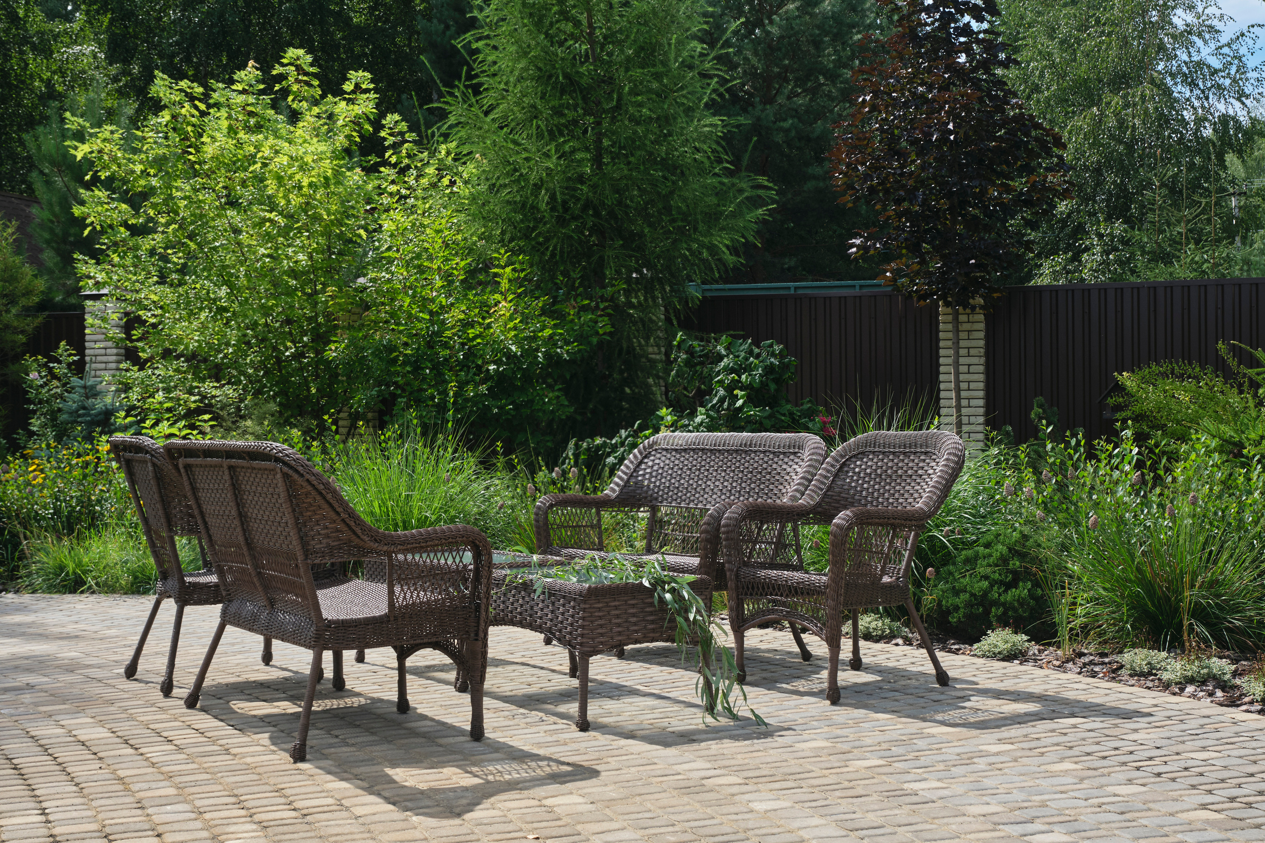 Ландшафтный и интерьерный фотограф Наталья Соловьева. Фотосъемка озеленения частного сада в Подмосковье | interioto