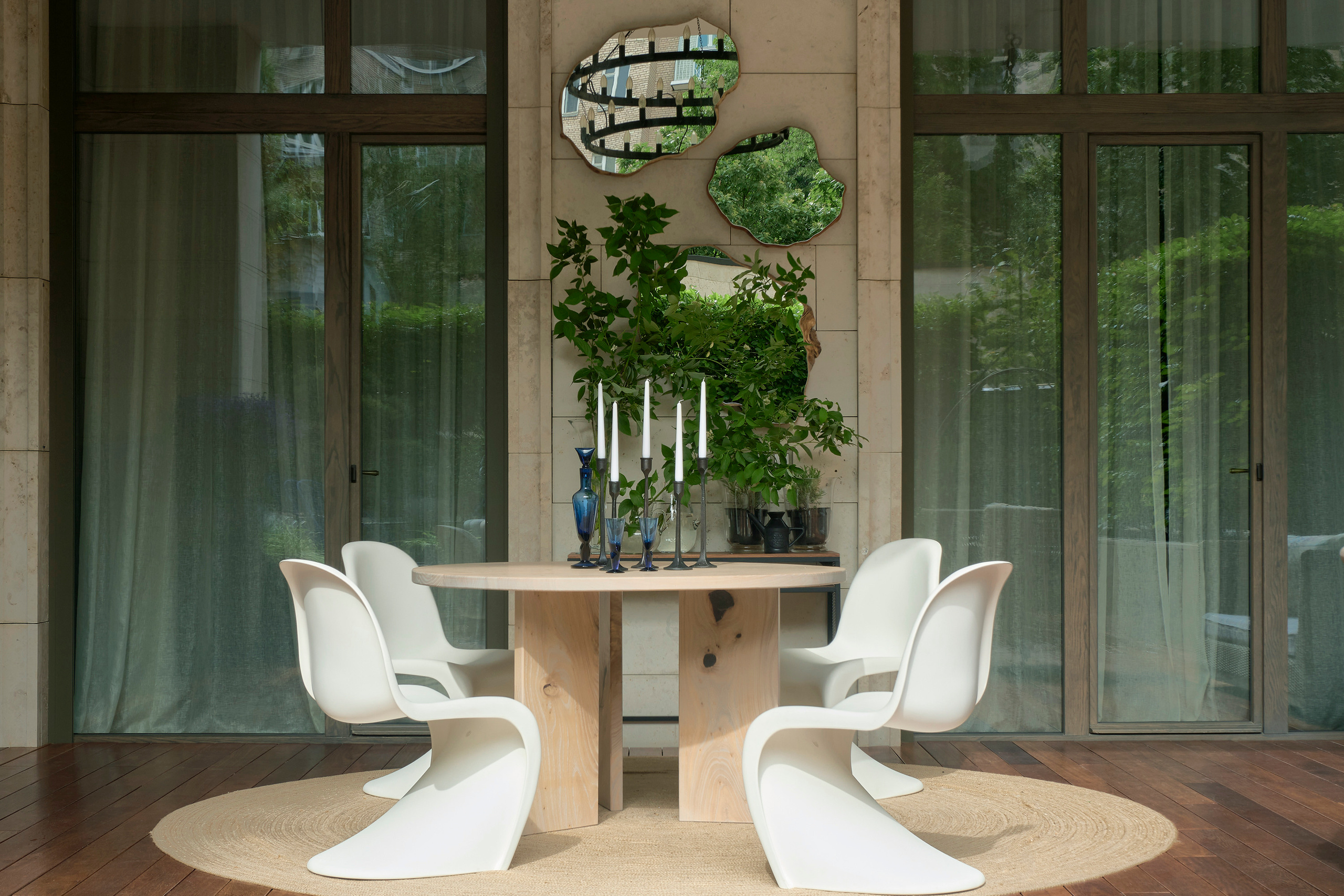 Ландшафтный и интерьерный фотограф Наталья Соловьева. Фотосъемка частного сада в центре Москвы | interioto