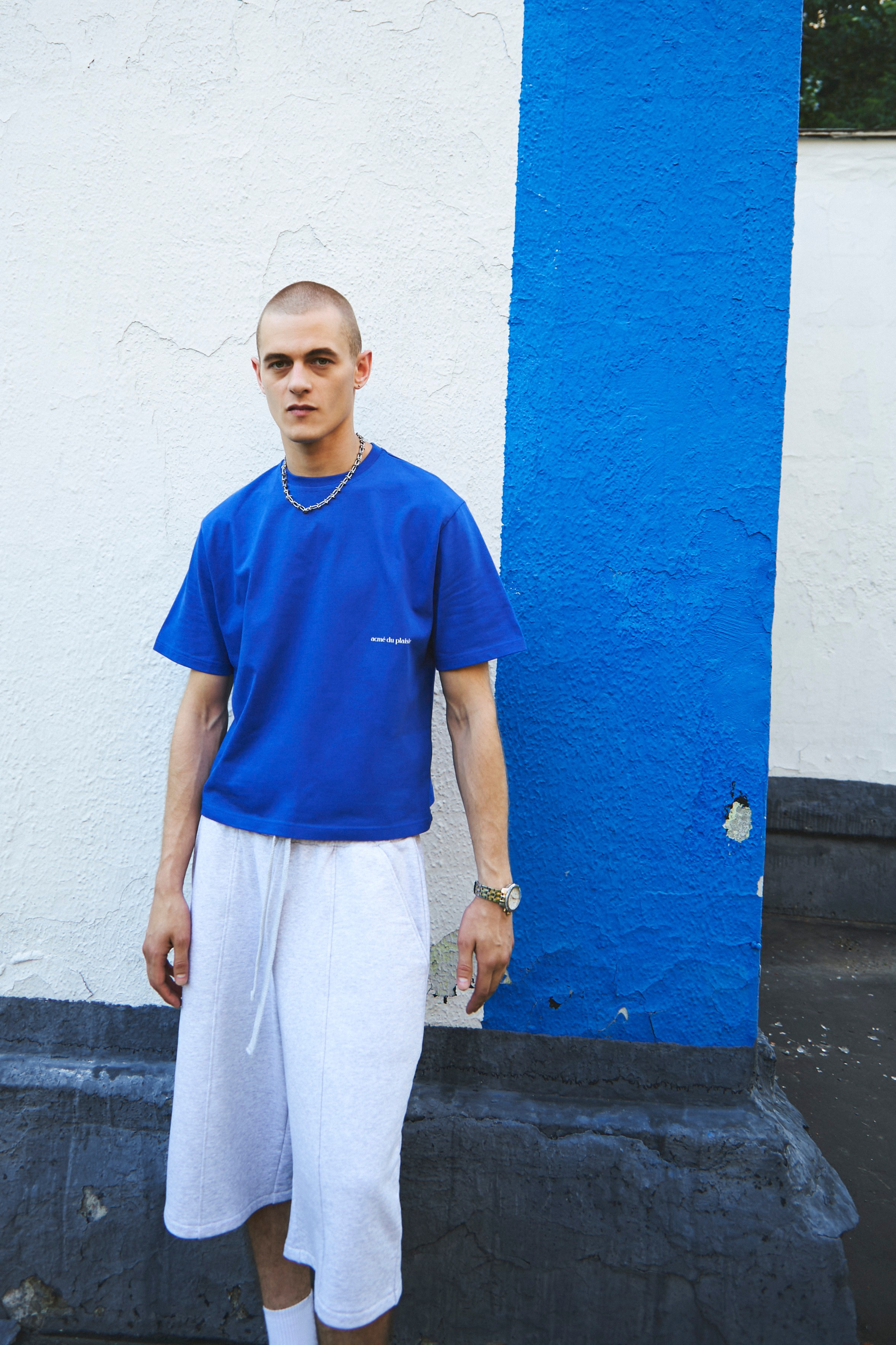 Acme Du Plaisir. Arina Kharakhashian