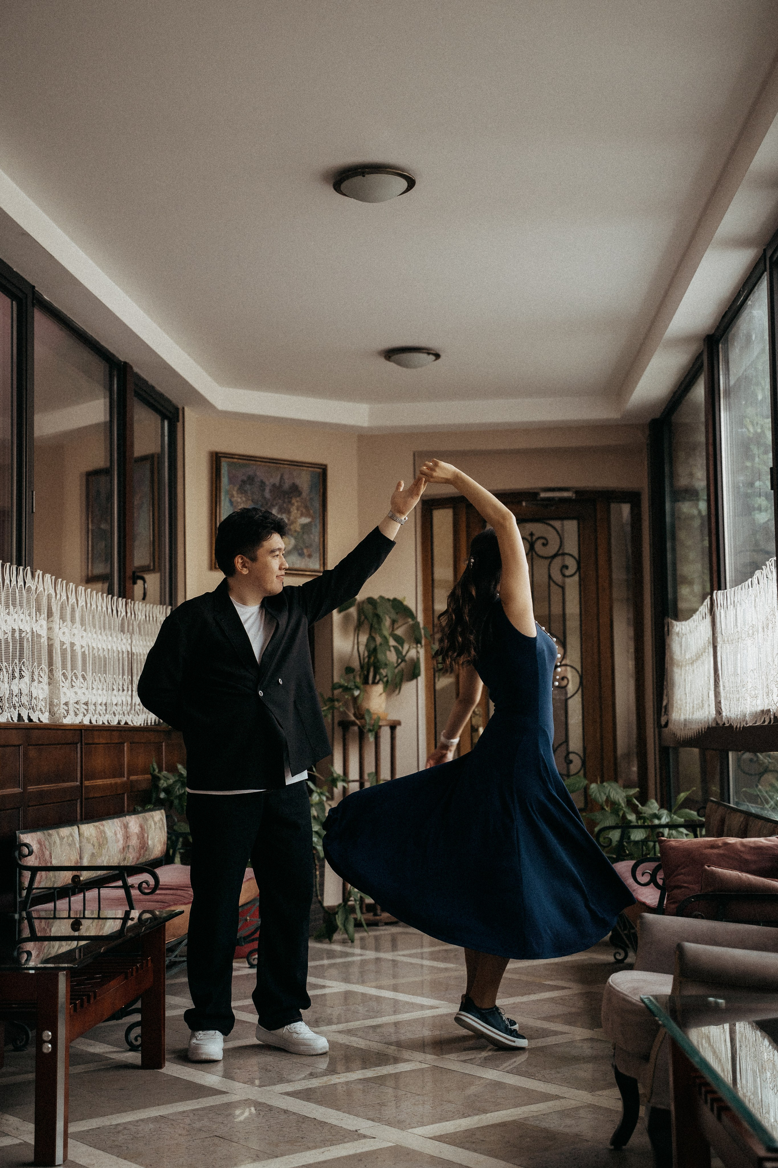 Рука в руке