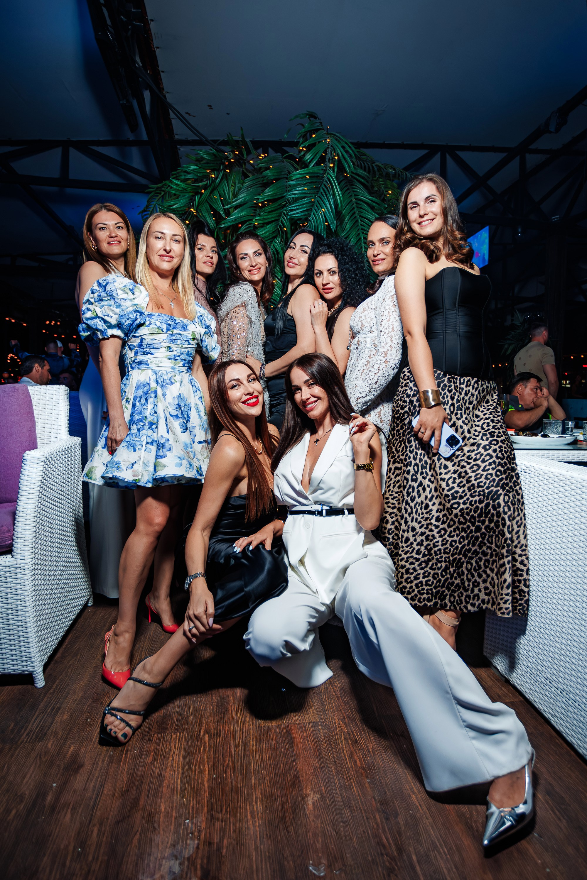 «LIZWI"_Чайка на пляже_Ялта_7.06.2025. Аминов Руслан | Фотограф