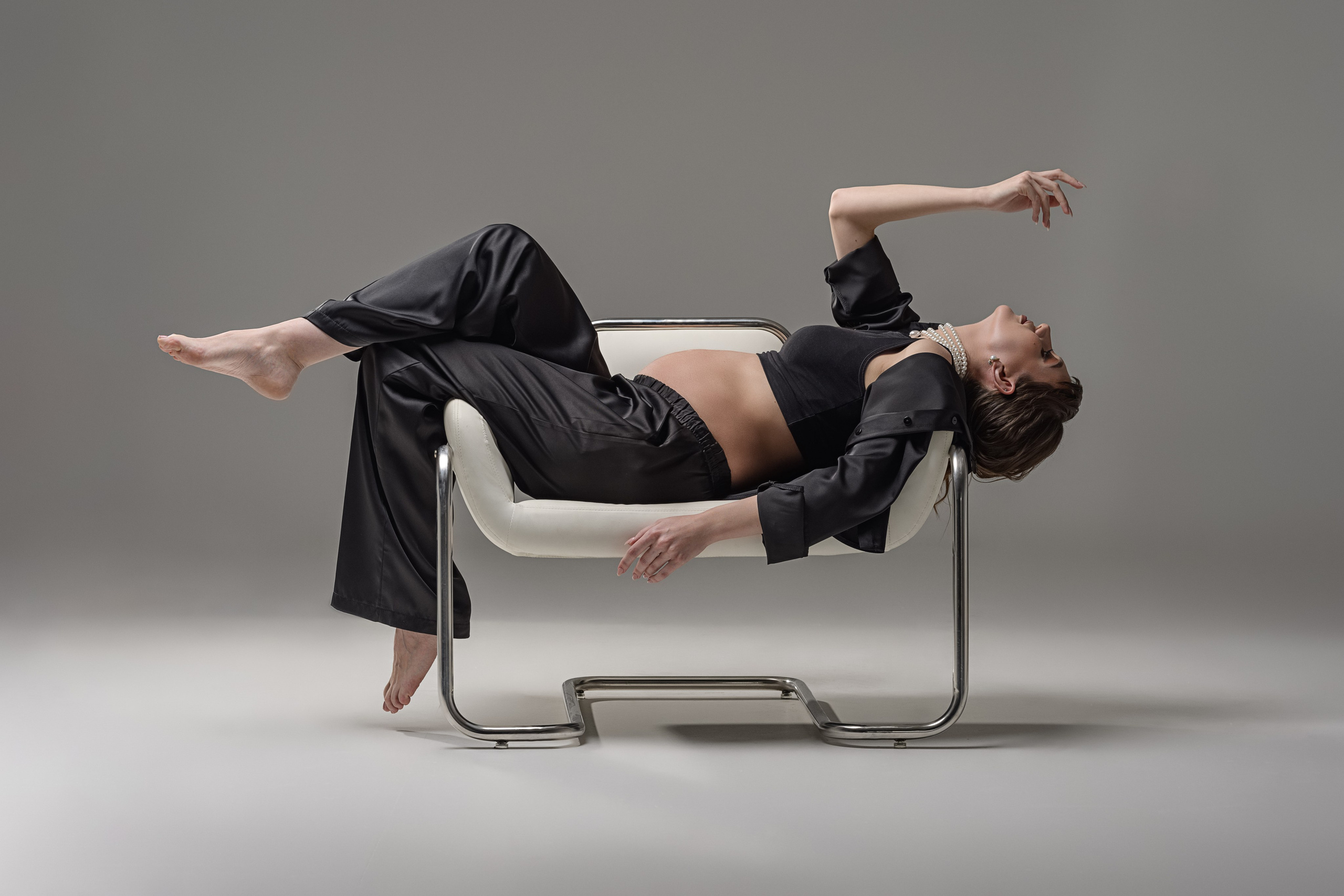 Фотосессия беременности в Крыму. Студийная фотосессия беременности. Стильная беременность. Фотограф беременных Ольга Топоривская.