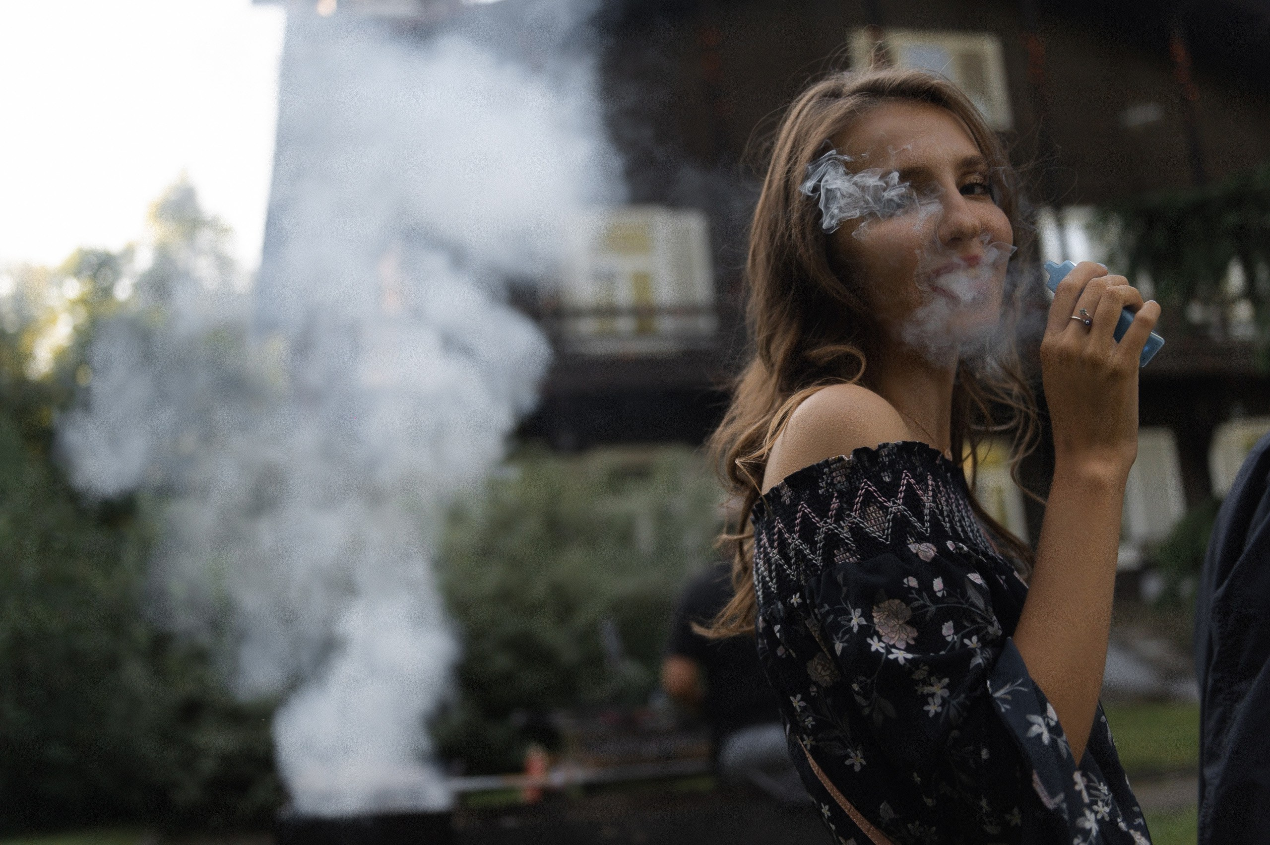 Карим и Ольга вечеринка под открытым небом в «Лесной даче». Афина Ефимова. Свадебный фотограф Москва