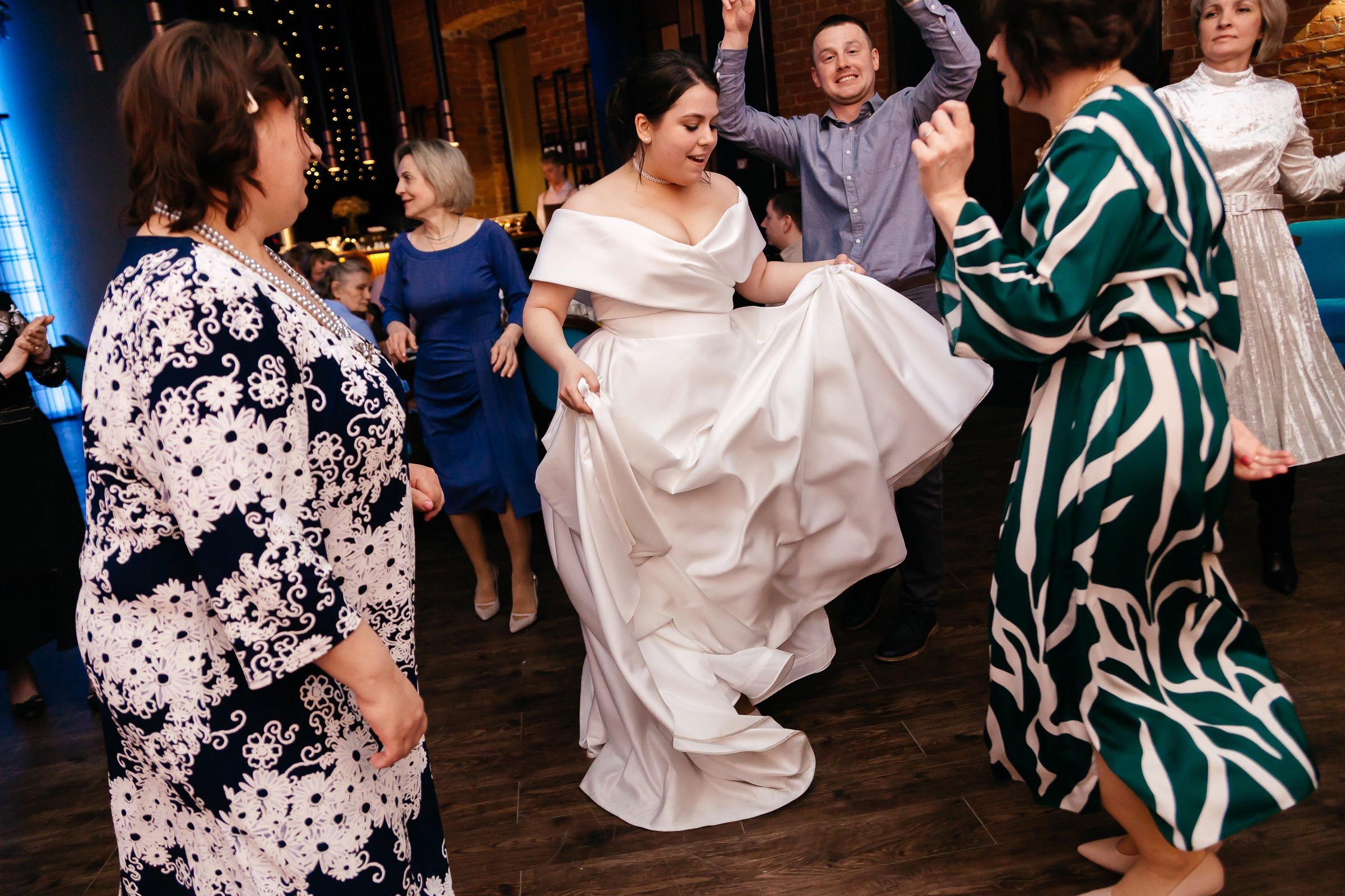 24.04.24 Петр & Елена. Свадебный и семейный фотограф в Новосибирске Дарья Кель