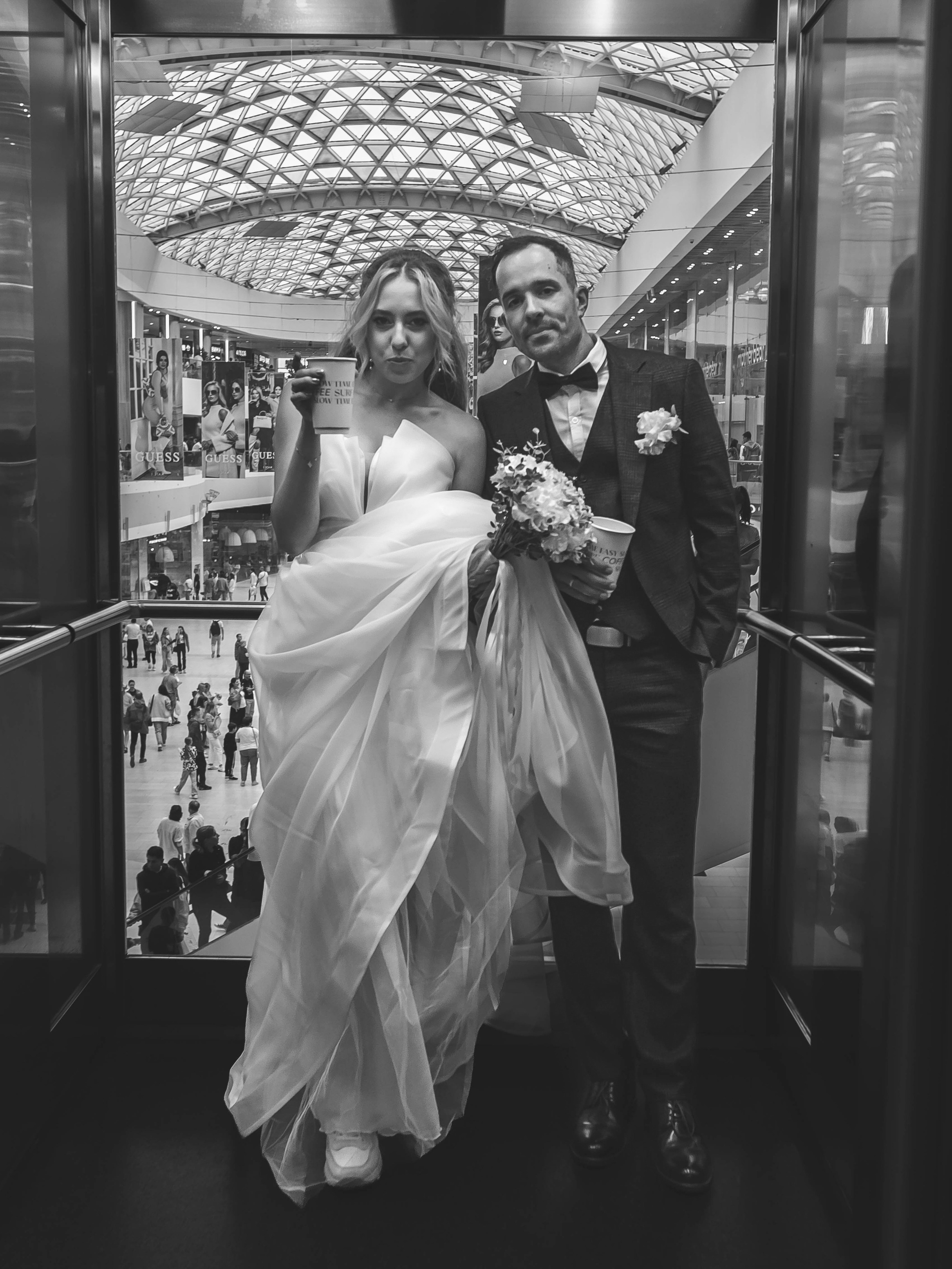 Свадьба — парковка Моремолл. Фотограф в Сочи