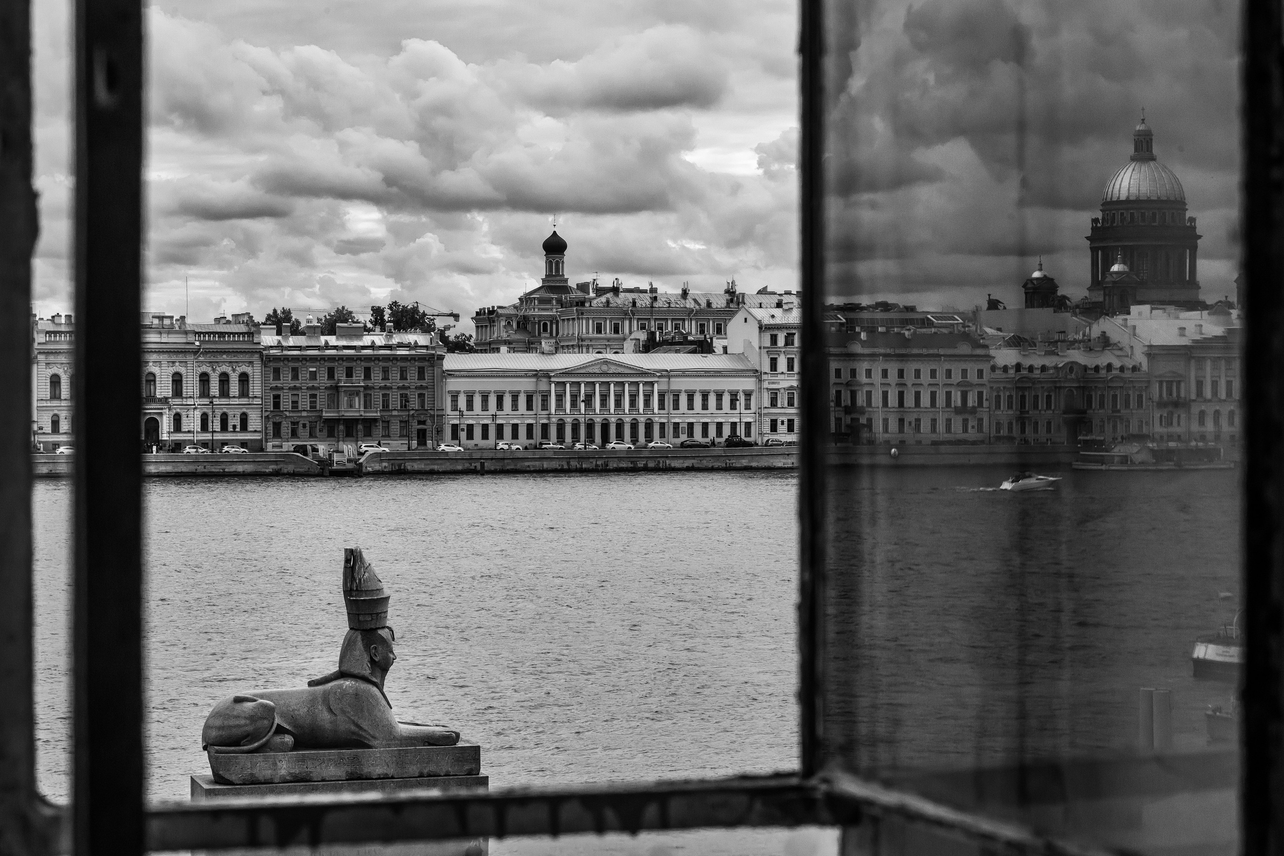 Dimitri Bakhtadze photographer