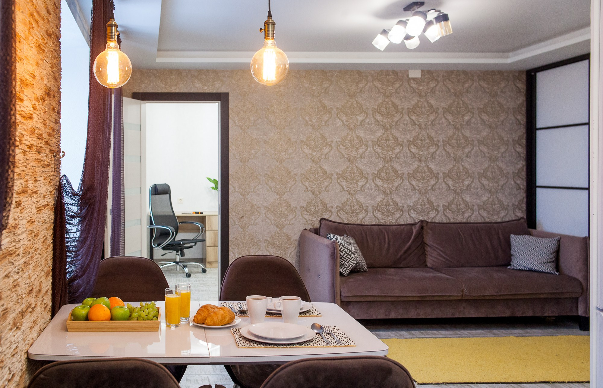 Киров 3к квартира 2 спальни. Анна Леденева Фотограф