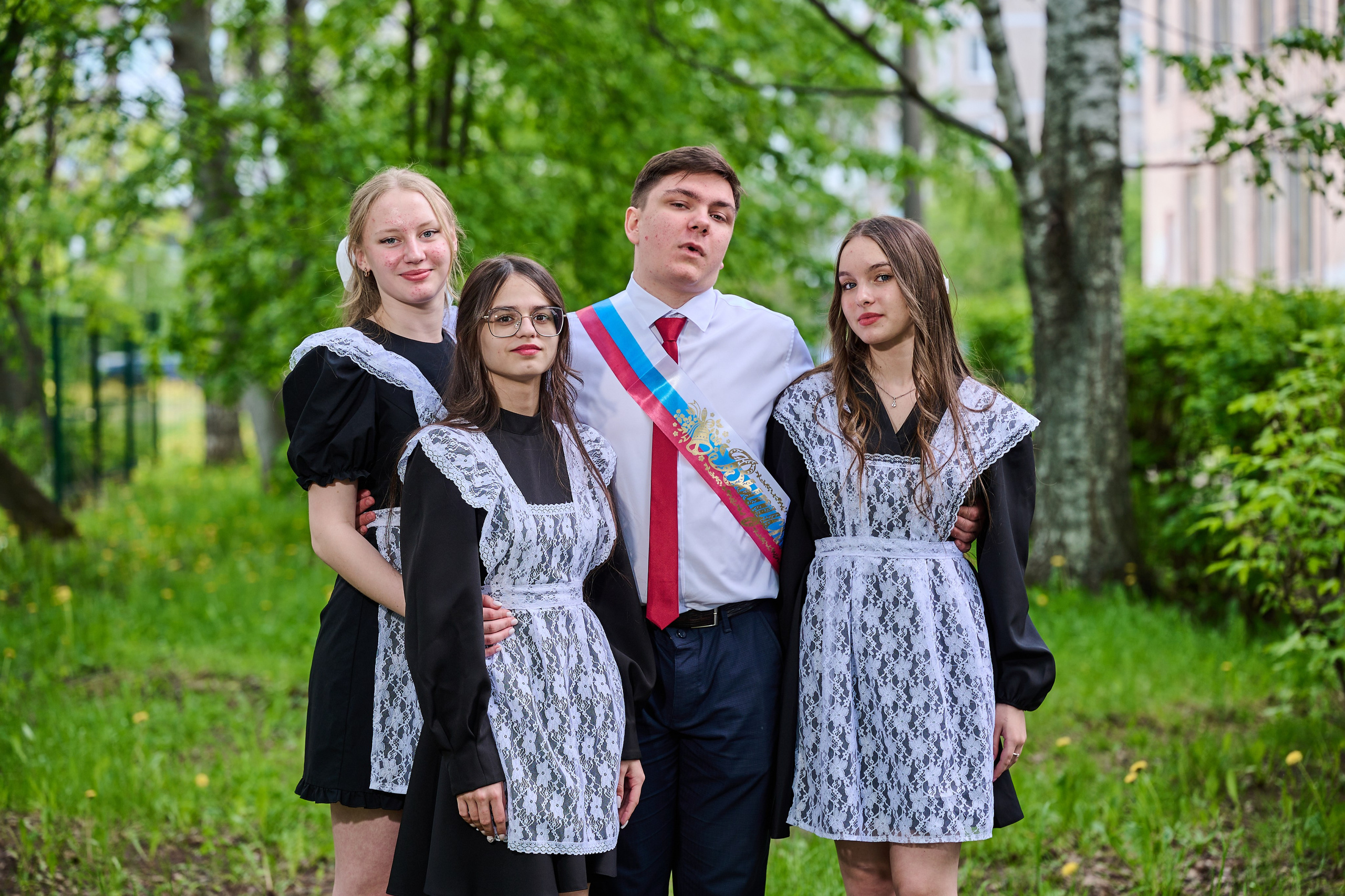 Выпускные и праздники. Выпускные альбомы. Предметная и контент съёмка. Фотостудия Klass