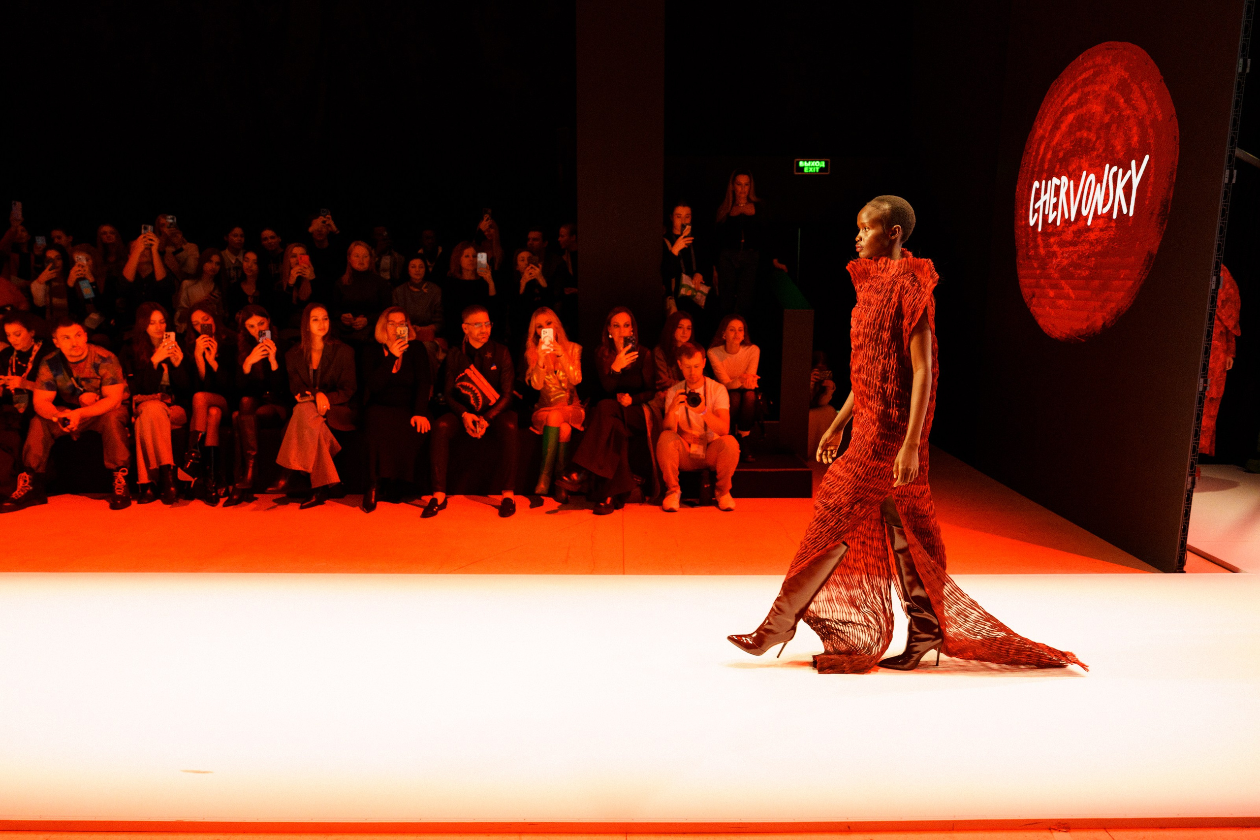 Moscow Fashion Week 2024 осень. Фотограф Николай Прокофьев модельные тесты в Москве