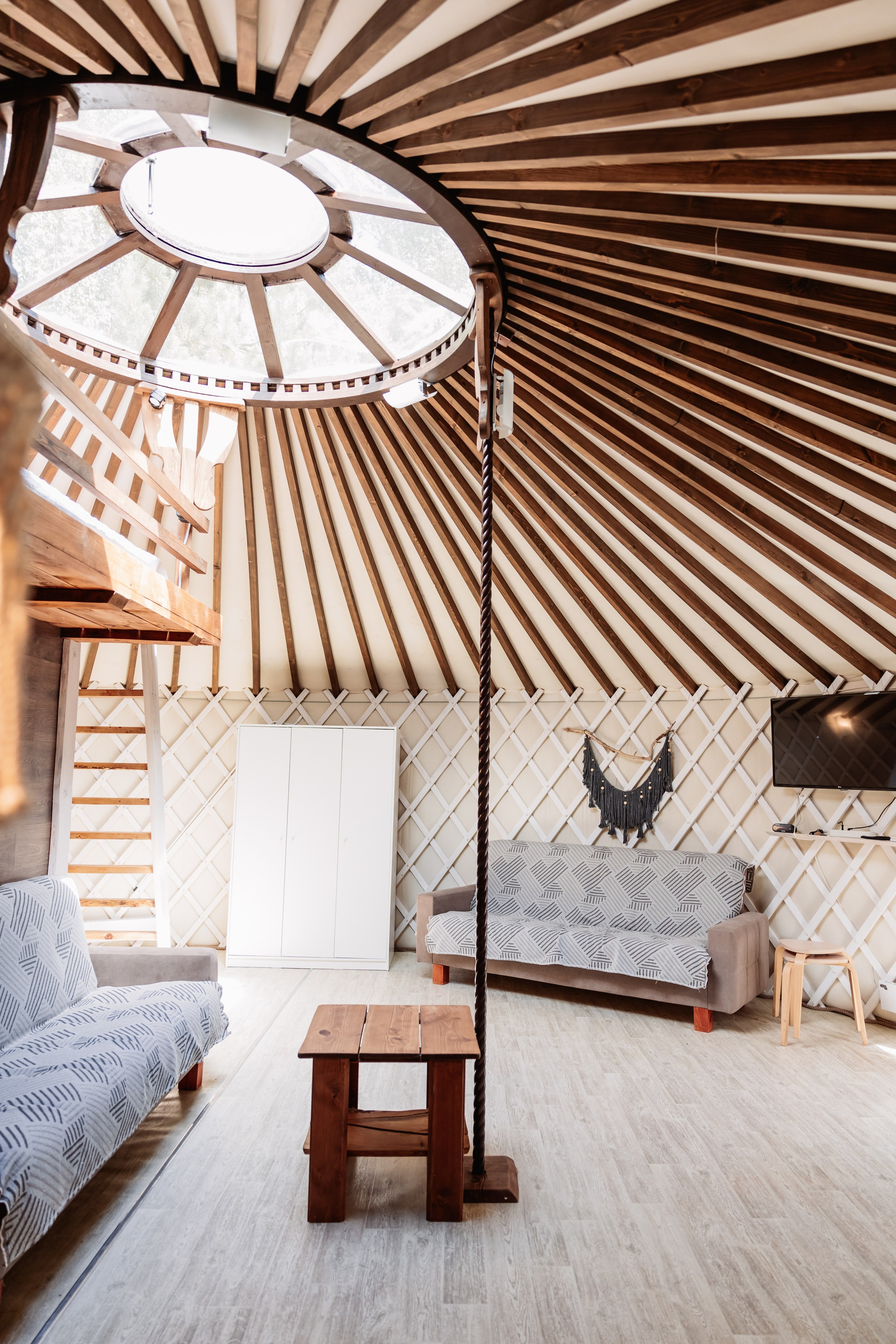 БЕРЕЗКА ВИЛАДЖ | Глэмпинг в Коломне | Юрта «Лесная». ФОТОГРАФ ИРИНА ШАМАТАВА