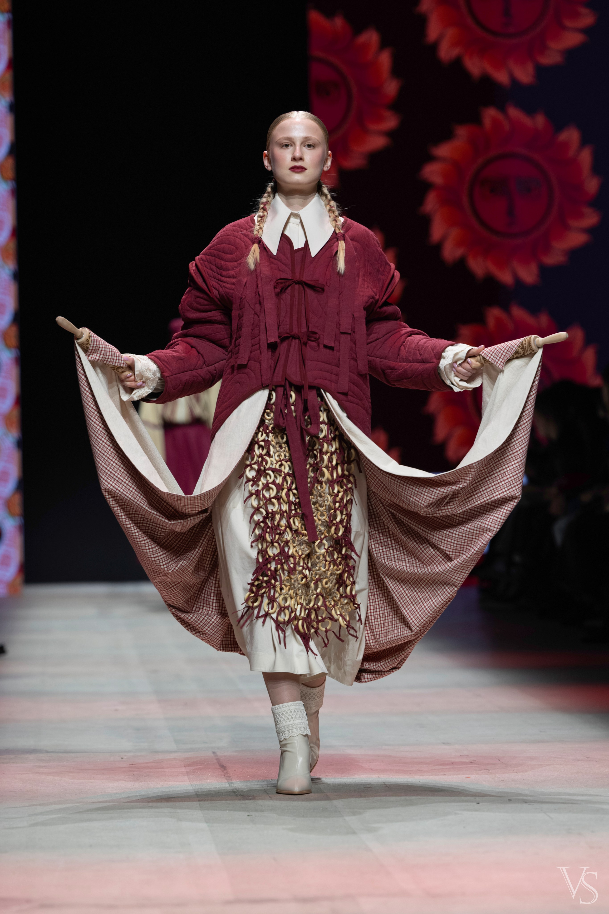 Неделя Российской моды. Манеж. РГУ Косыгина. Фотограф Виктор Степанов