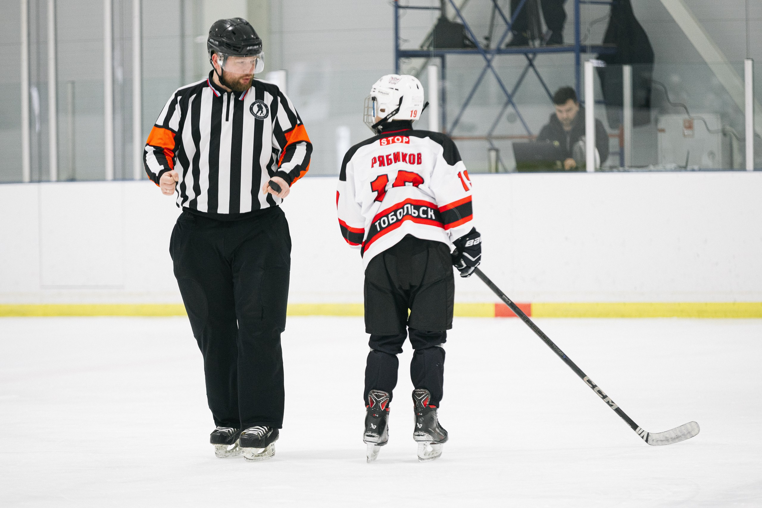 Первенство Тюмени по хоккею. MIG — студия спортивной фотографии Михаила Голянского
