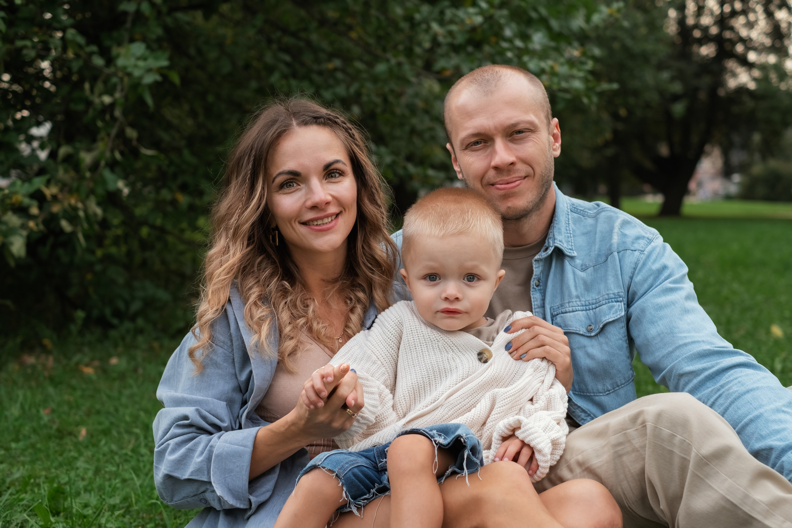 Семейная прогулка в парке. Семейный и детский фотограф в Мелитополе /Наталья Зацеркляная