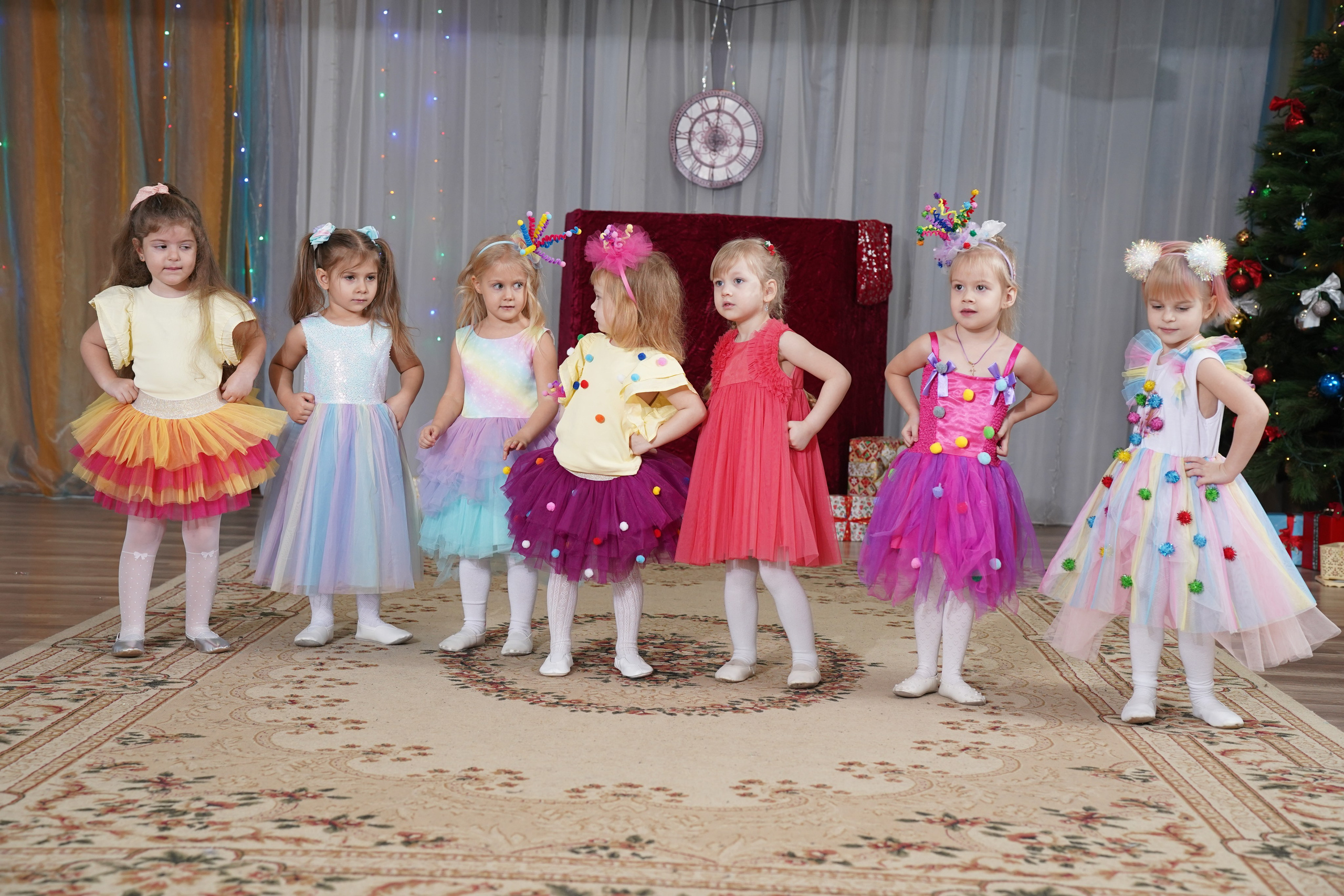 Репортажная съемка /Выпускной//. MEMENTO.Выпускные альбомы, школьные, юбилейные и другие книги. Ростов-на-Дону