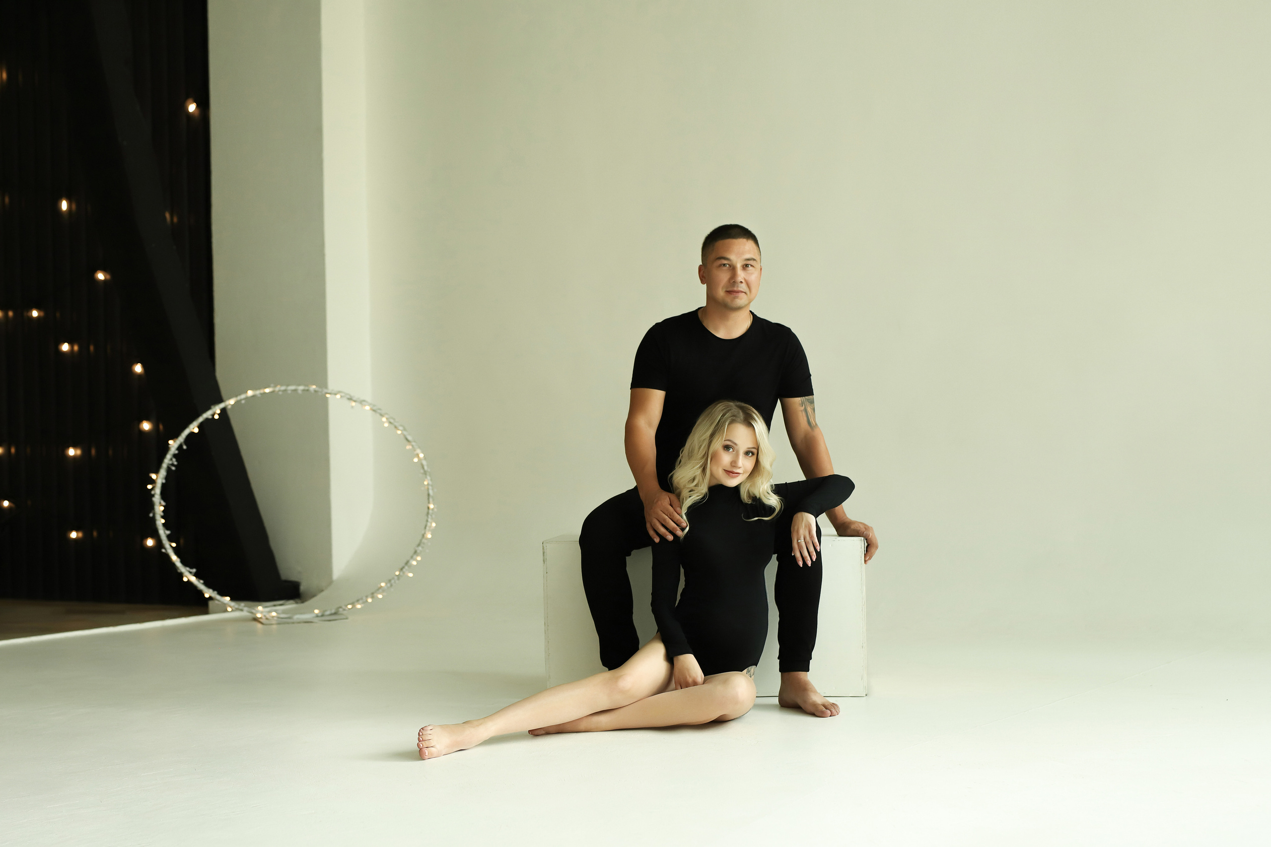 Фотосессия беременности Екатеринбург. Фотограф беременности Екатеринбург. Фотограф Екатеринбург. Фотосессия в студии Екатеринбург. Фотосессия под ключ Екатеринбург. Фотосессии все включено Екатеринбург. Фотосессия с нарядами Екатеринбург