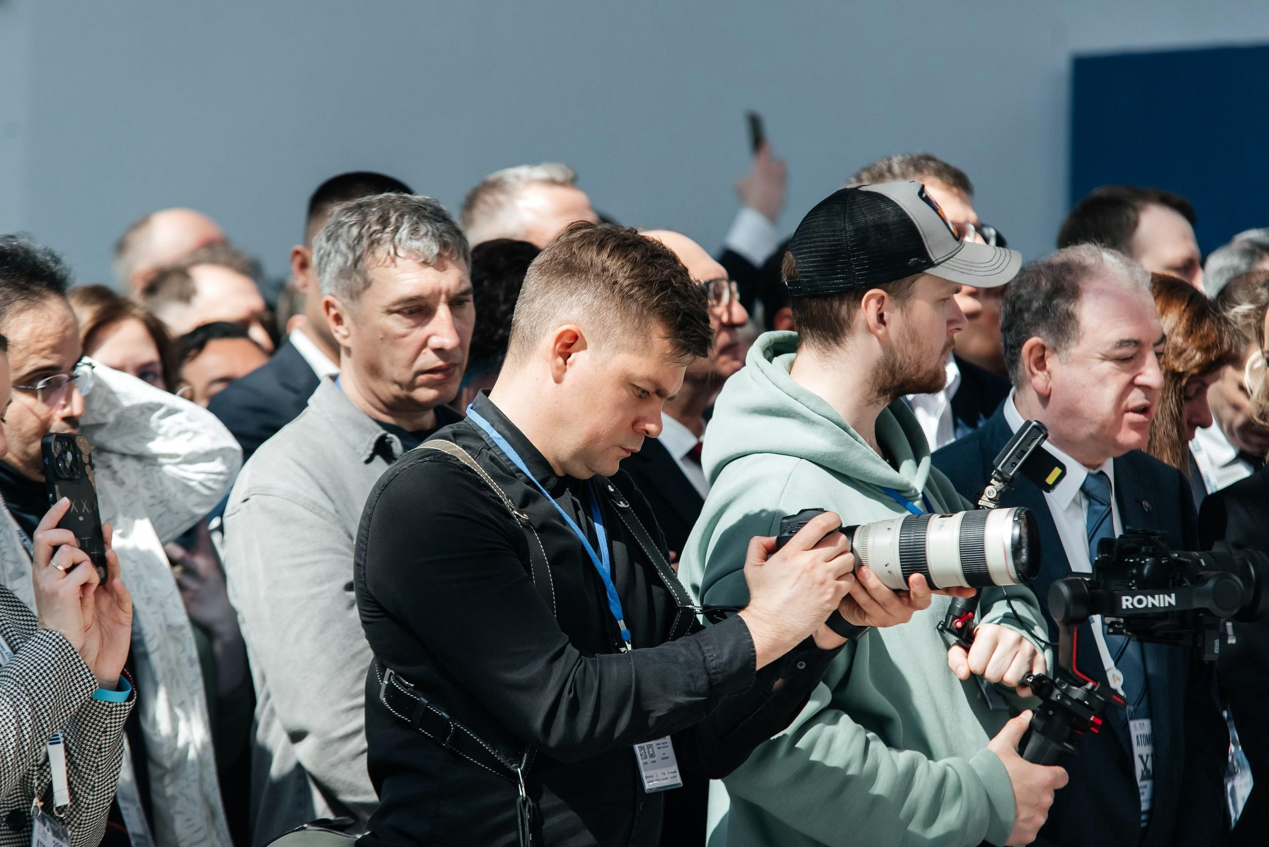 DAPHOTO® — коммерческая фотосъёмка для бизнеса в Москве
