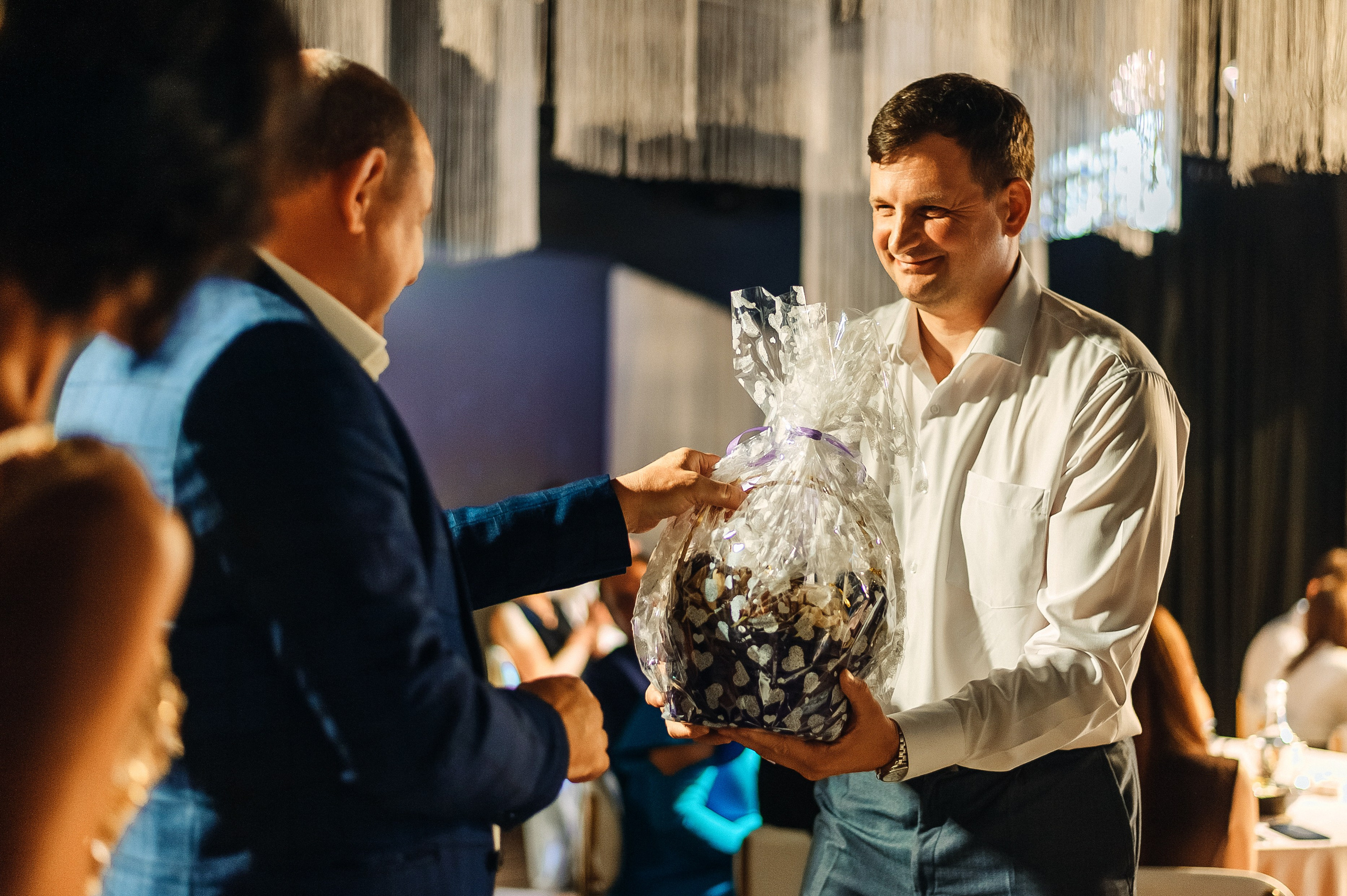 Годовщина свадьбы в Atmosfera. Свадебный фотограф в Екатеринбурге Артём Зайнетдинов