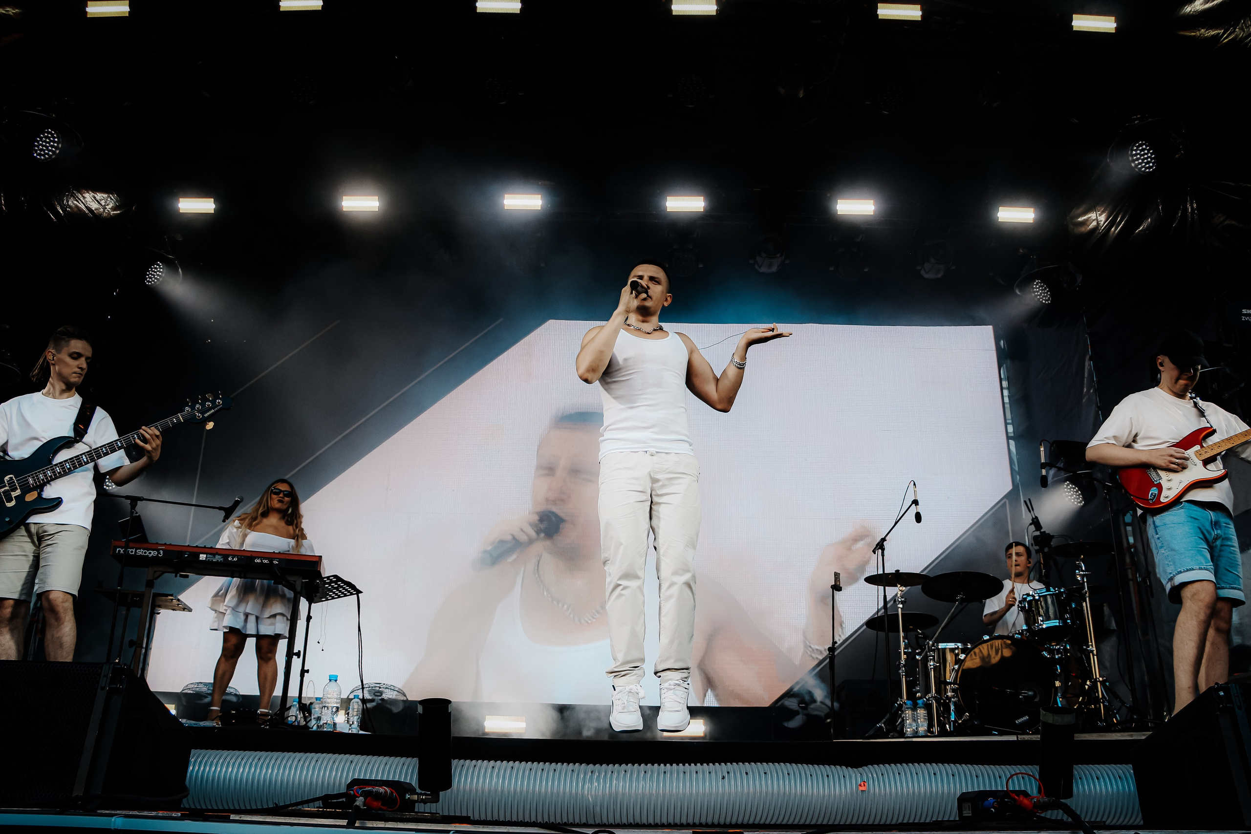 NЮ | ДВОР ГОСТИНКИ. Фотограф из Петербурга Софи Веритас Концерты и портреты