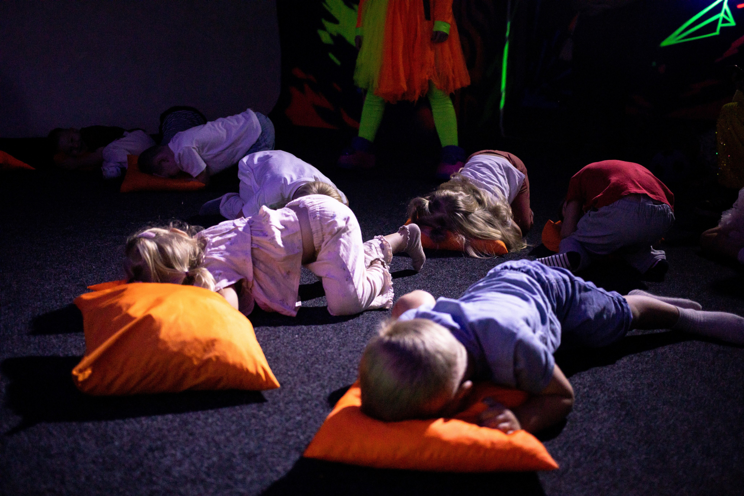 Марату 5. Фотографии с любовью