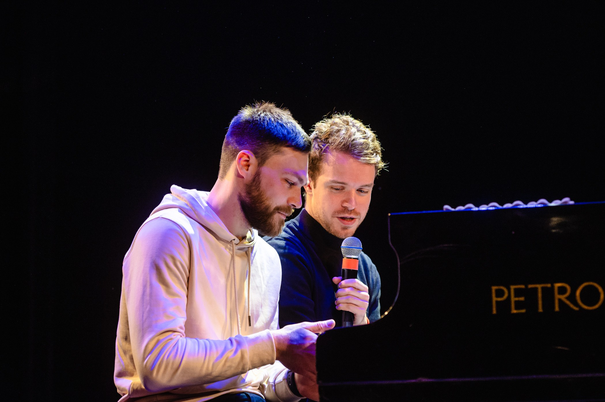 Денис Стельмах Denis Stelmakh Презентация альбома Mayday. Репортажный и концертный фотограф Алексей Патентный в Екатеринбурге