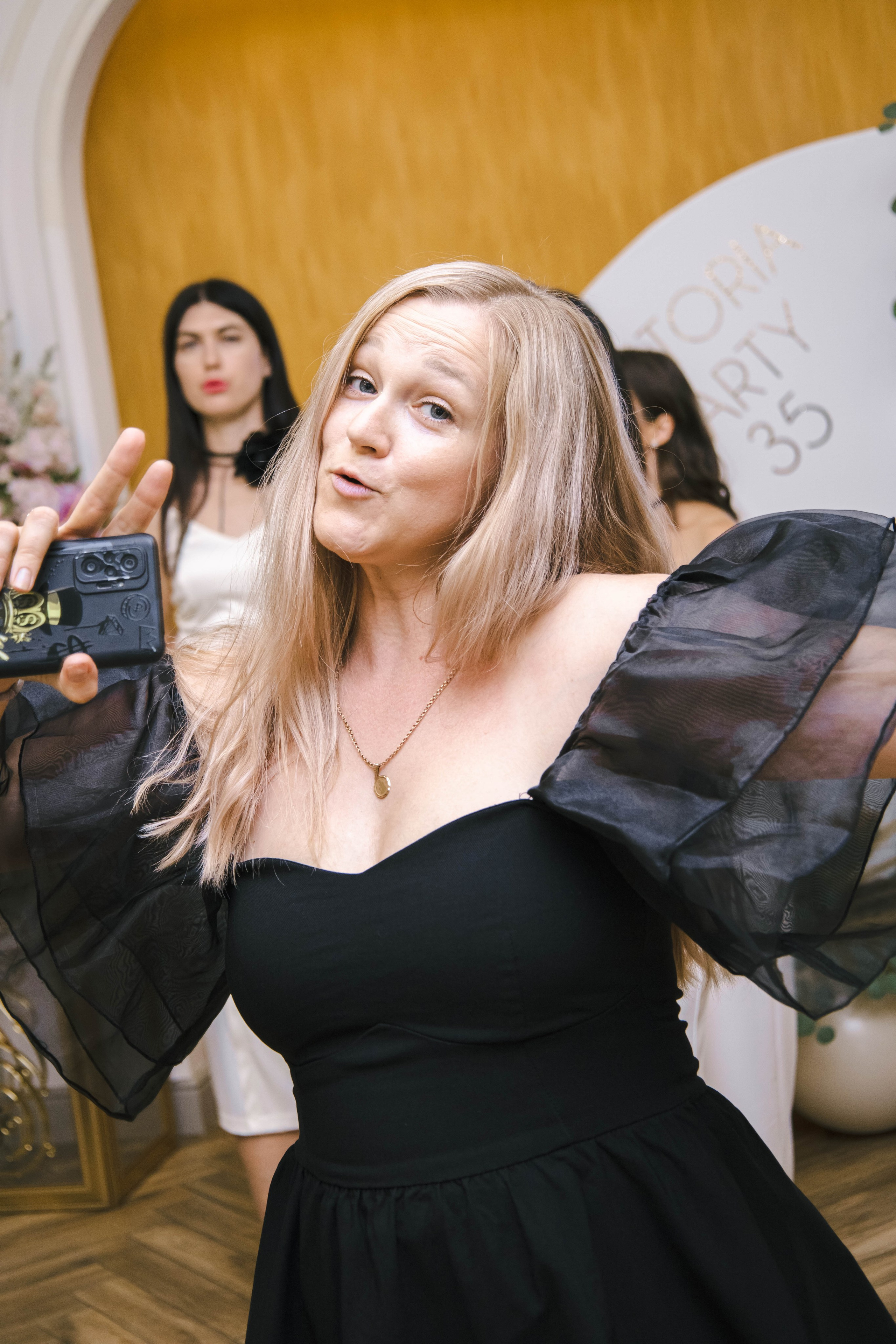 35 лет Виктории. Фотограф твоих воспоминаний | Алексей Алексеев