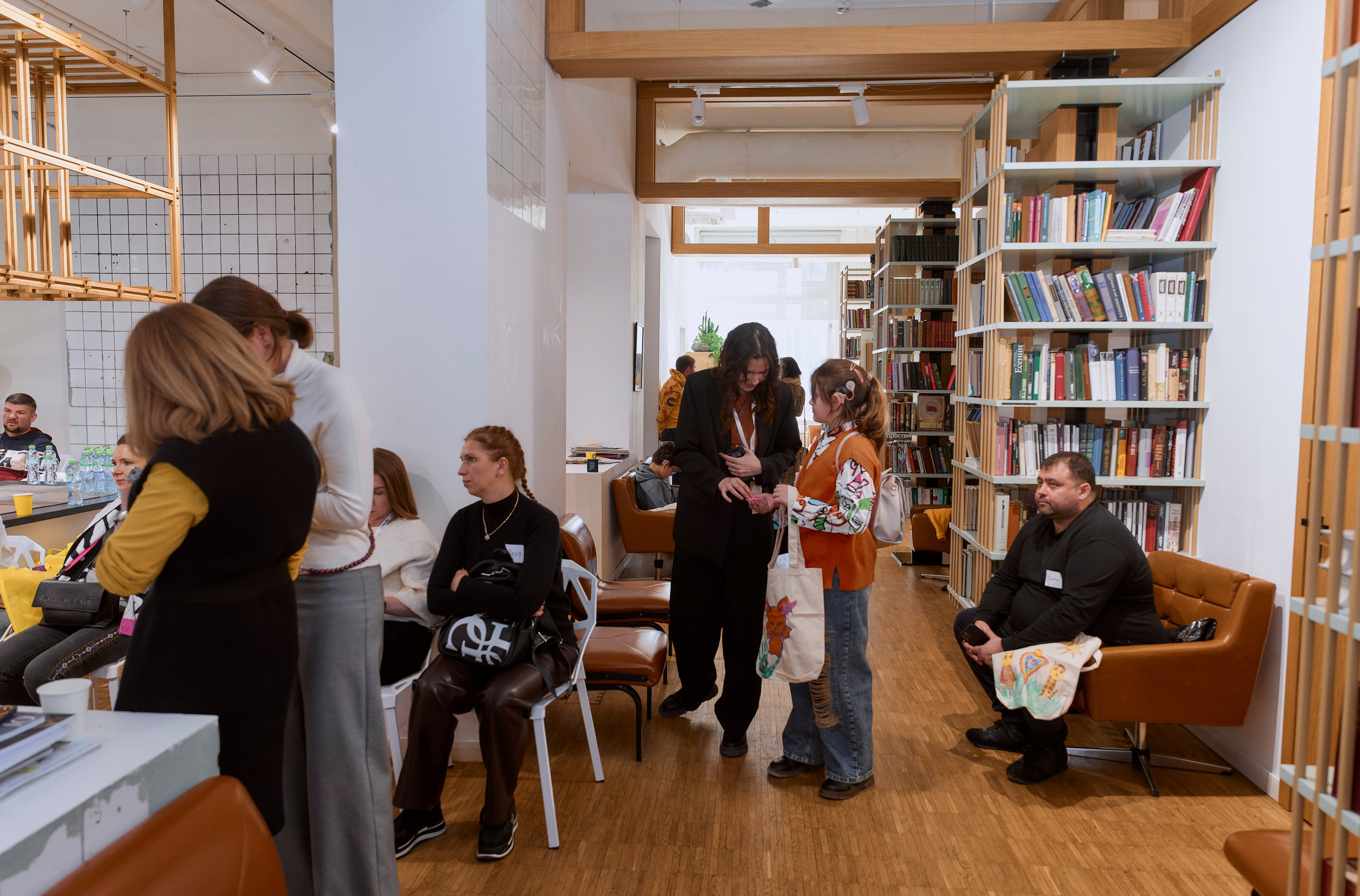 Чтение с Улиткой. Фотограф