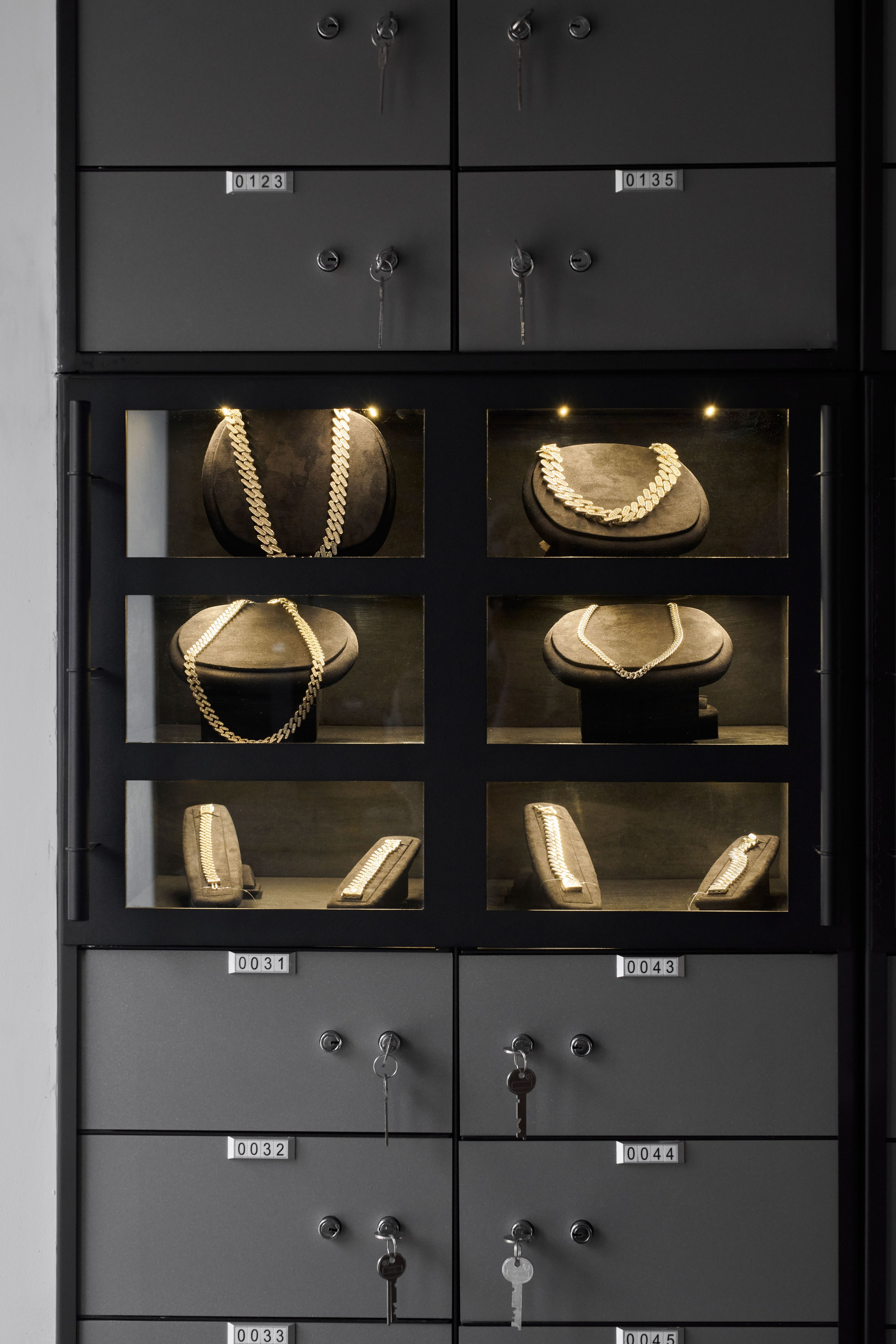 MOZI J. Главная