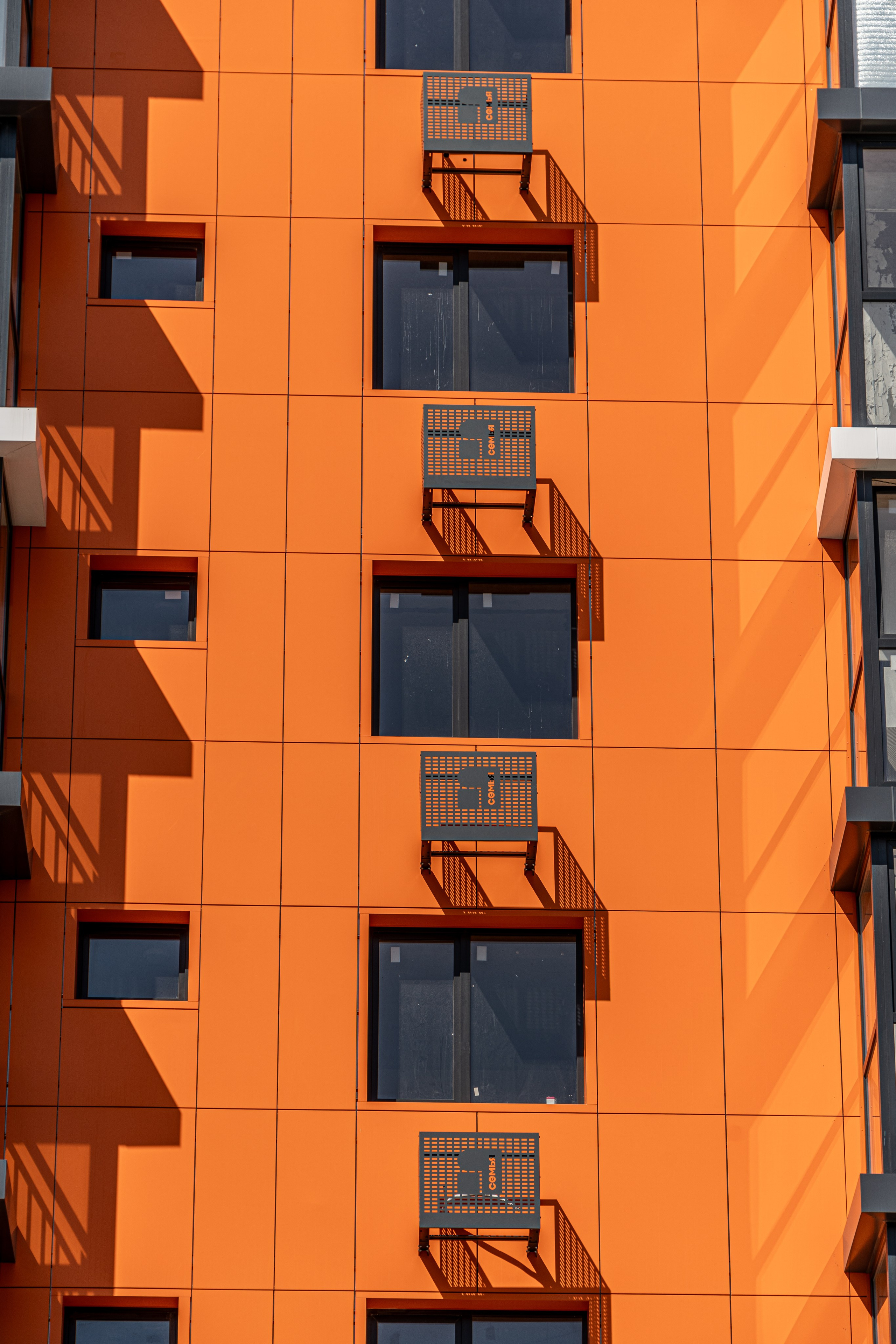 Фотосъемка жилых комплексов для застройщиков в Краснодаре Профессиональная фото и видео съемка ЖК в Краснодаре — архитектурная съемка. Шедевры для Вас! Фотограф и Видеограф в Краснодаре Пахиев Руслан