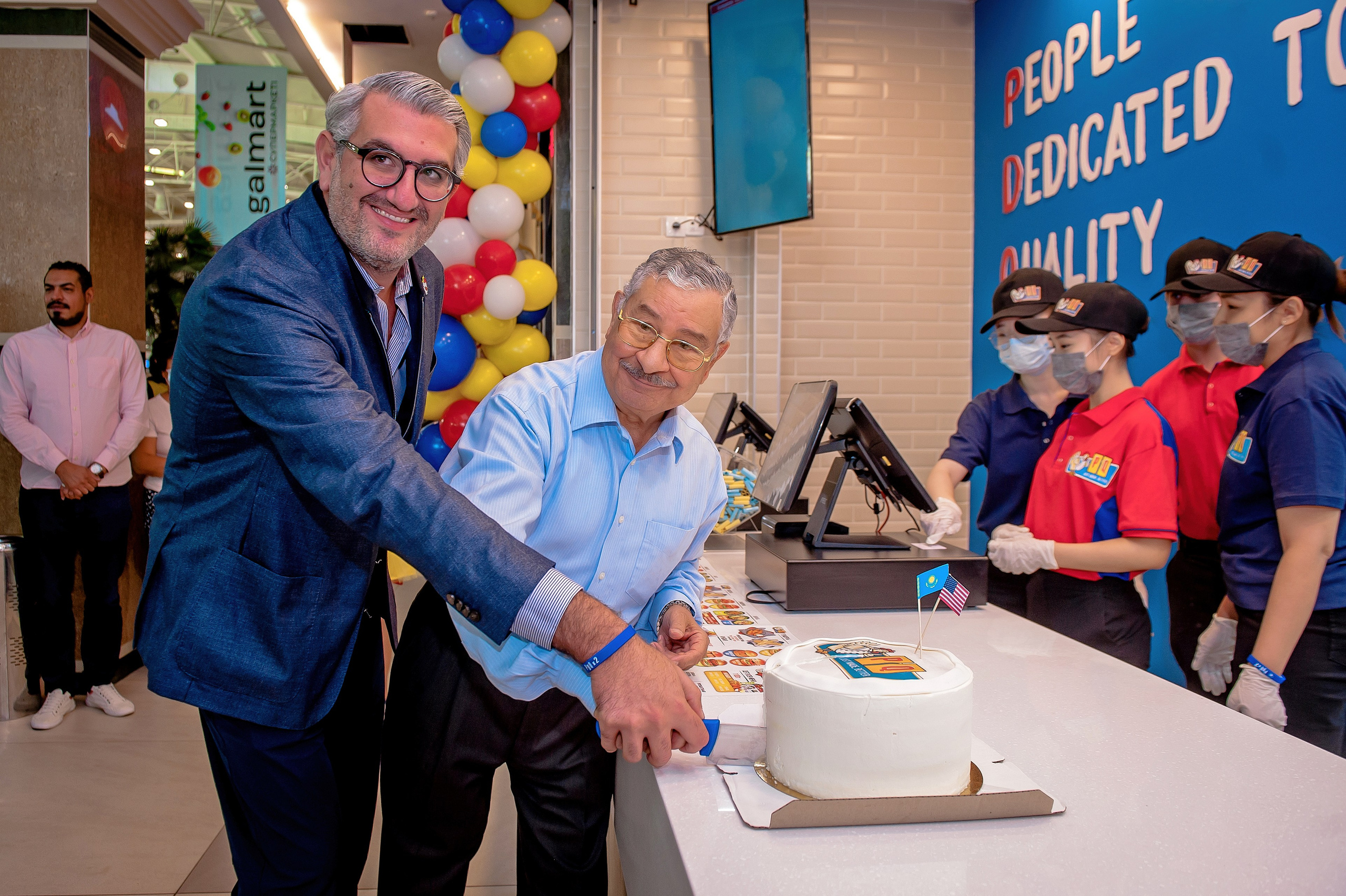 Презентации. Открытия. Елена Северина фотограф, Алматы: репортаж (спорт, концерты, конференции), предметная и фуд-съёмка, портреты, каталоги, фэшн, ретушь