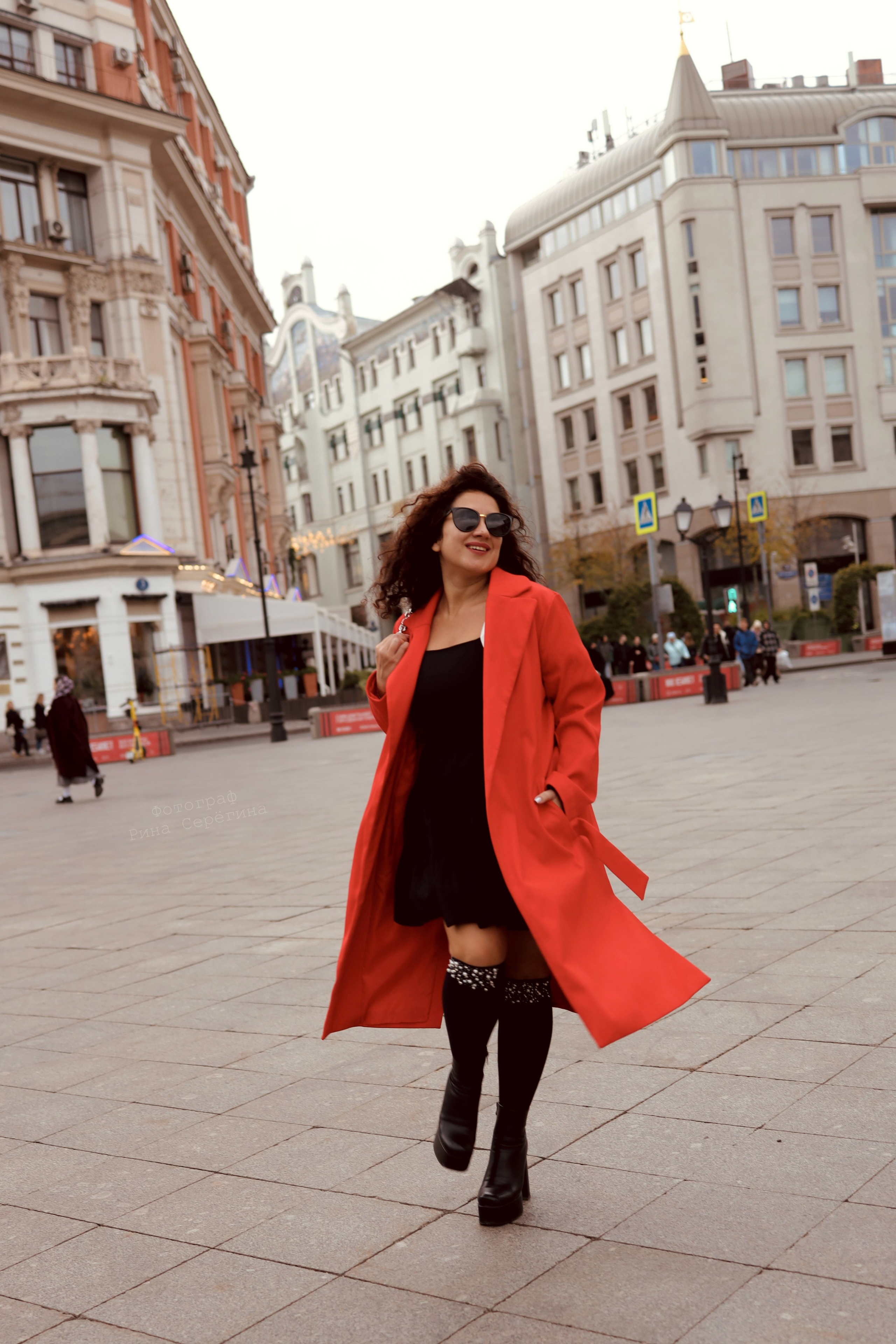 Фотосессии на улице. Фотограф в Москве — Рина Серёгина — съёмка в студии и репортаж