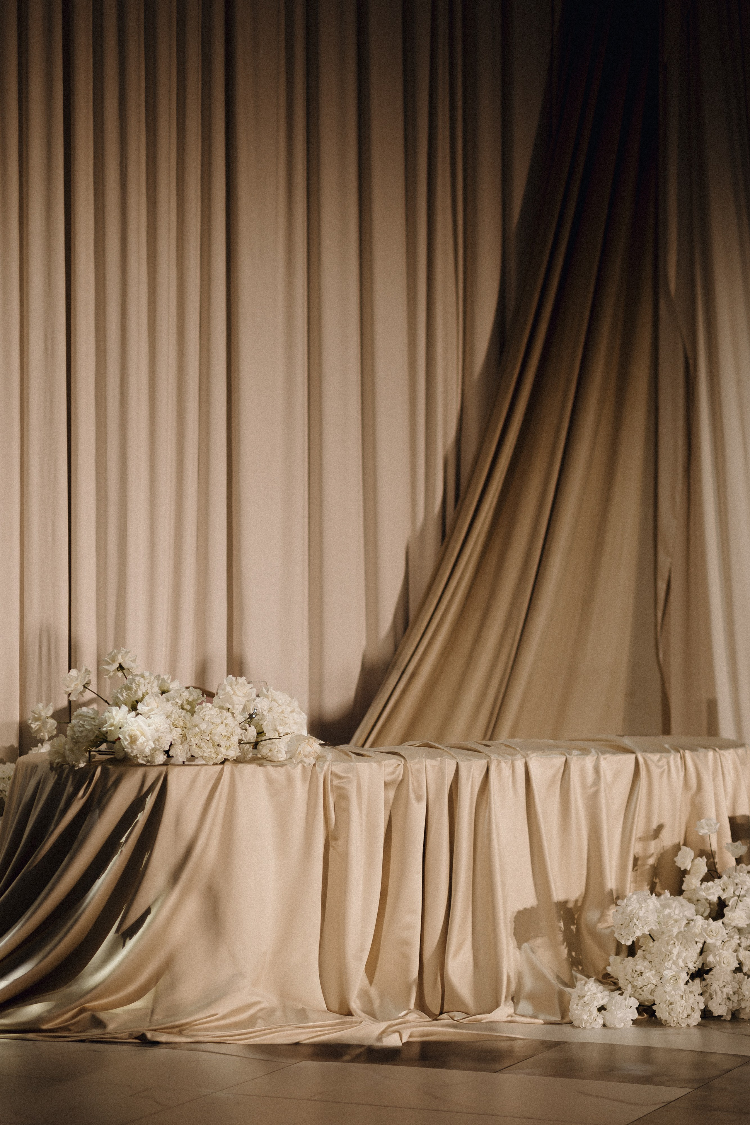 ПАРК СИТИ, MARY WHITE. Свадебный и индивидуальный фотограф в Челябинске Евгения Негодяева