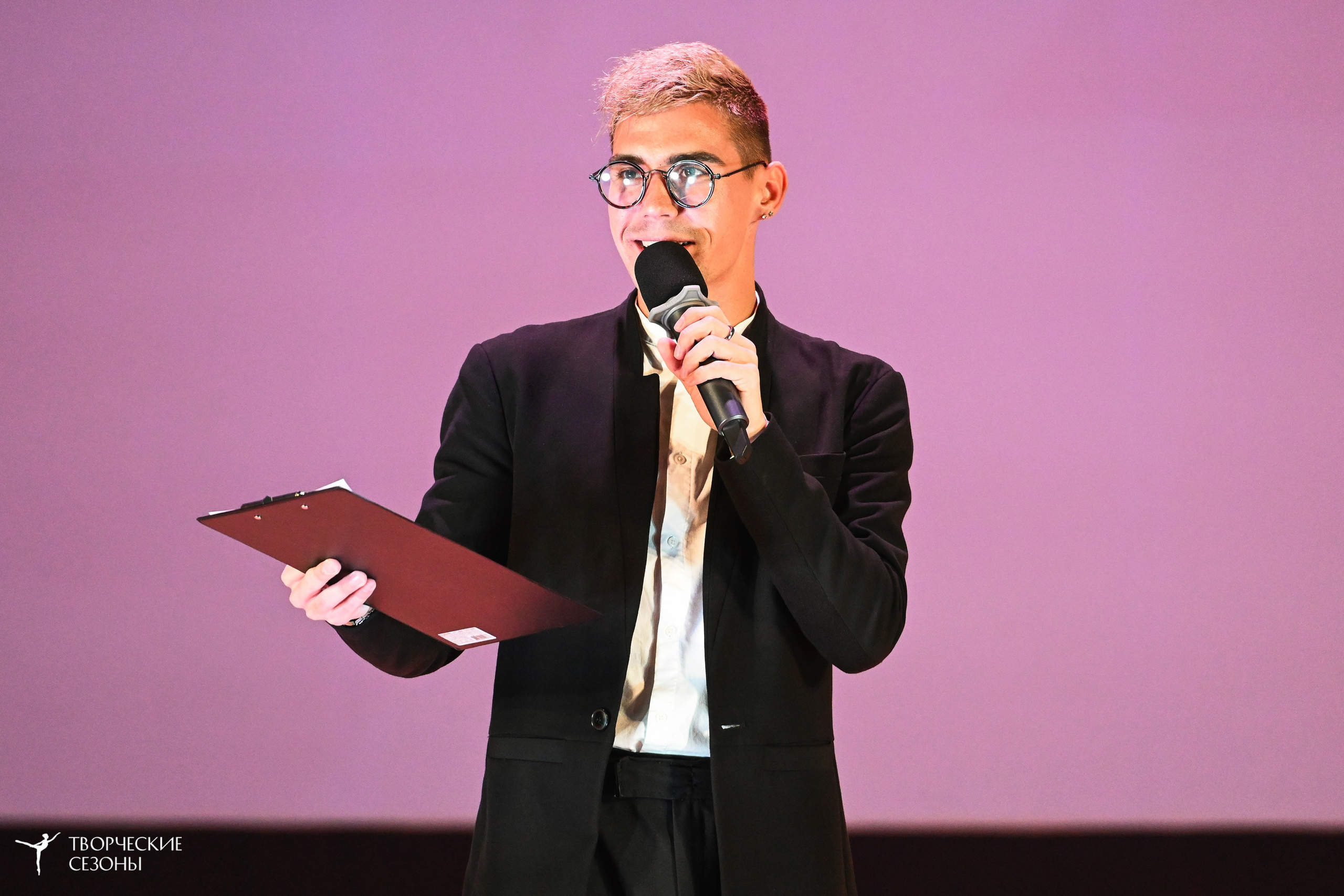 10.05.2025 «Творческие сезоны» Волгоградские ассамблеи искусств г. Волгоград. Медиастудия Фото Концепт